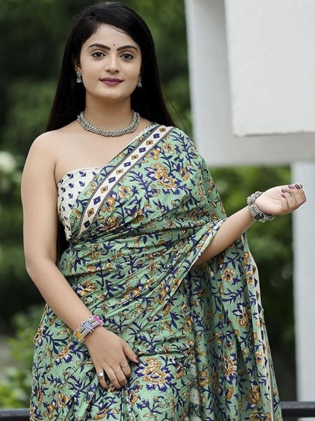 JAINICA Floral Pure Cotton Saree