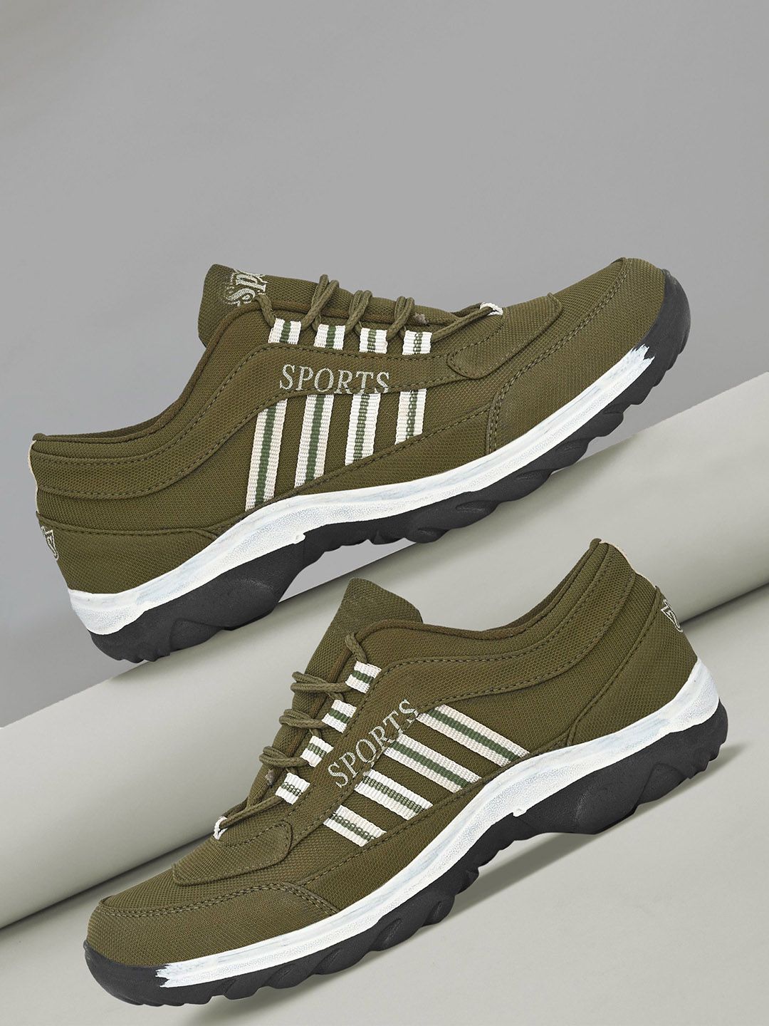 Vask Men Running Sports Shoes with Lace-Ups Closure
