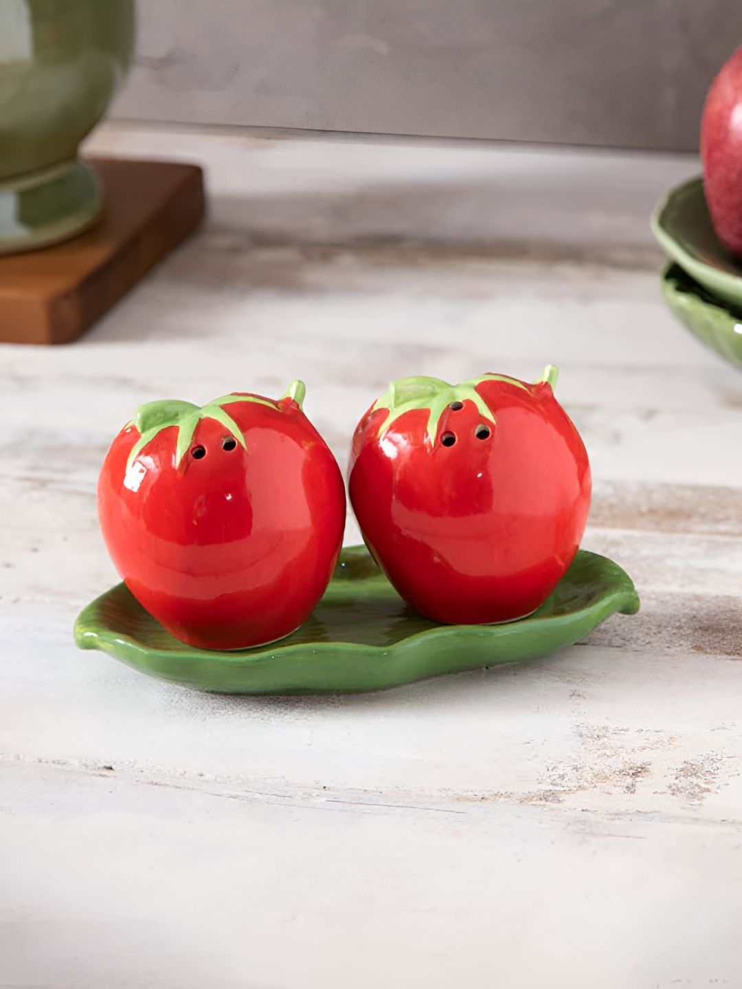 Buy THEDECORKART Red & Green Tomato Salt & Pepper Shaker Set