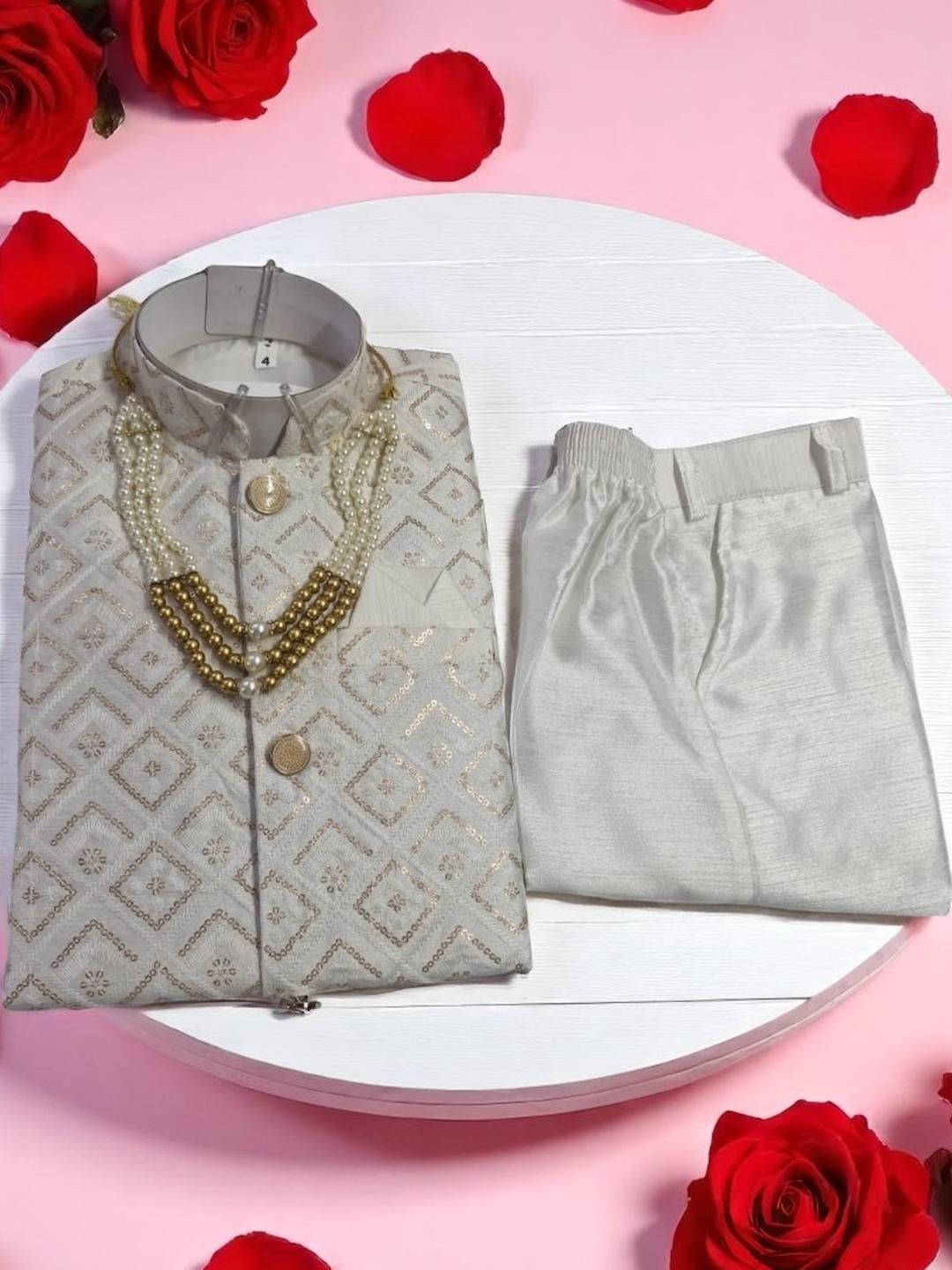 Seetoo Boys Embroidered Sherwani