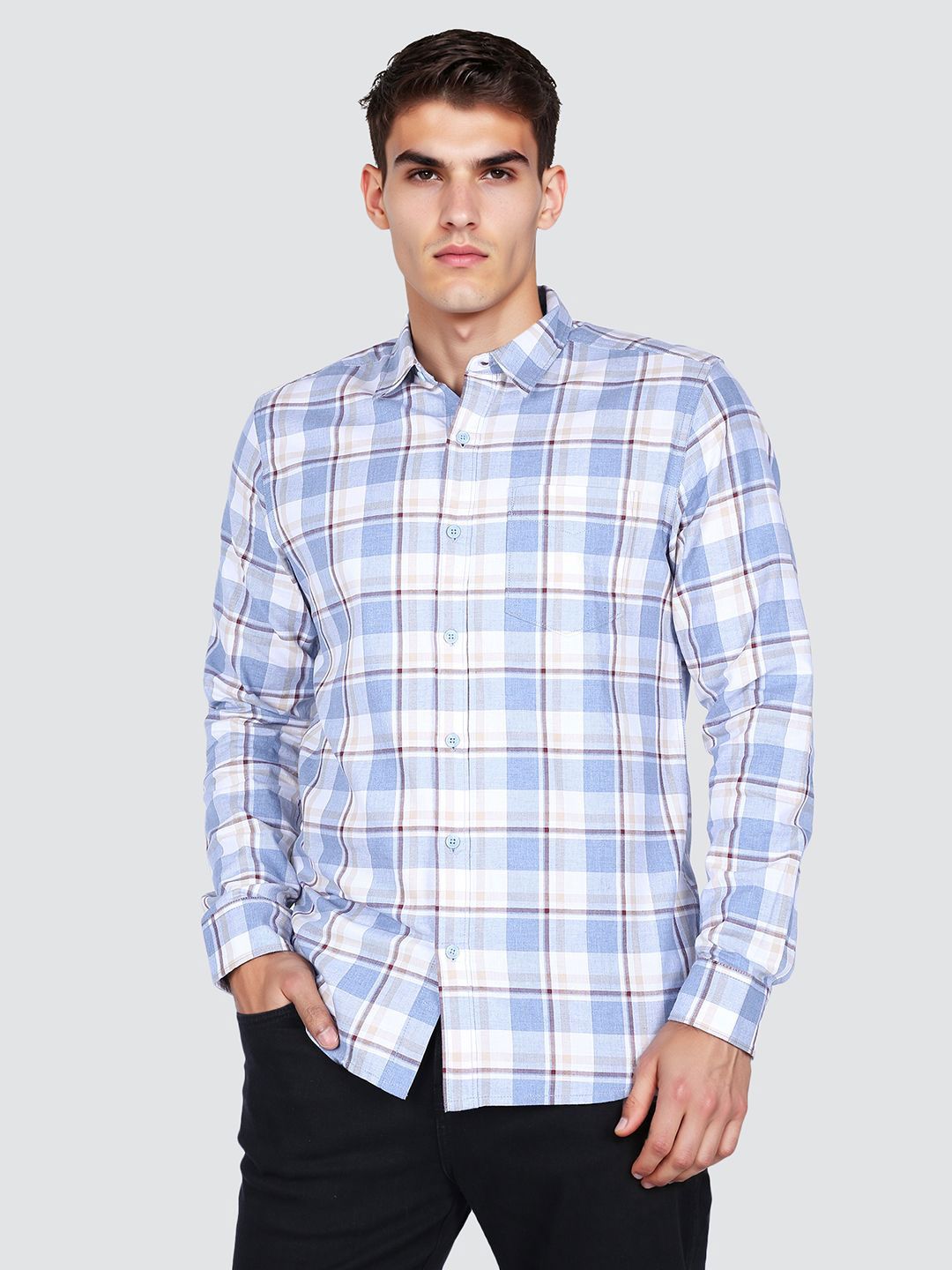 Wrangler Checked Spread Collar Pure Cotton Regular Fit Shirt