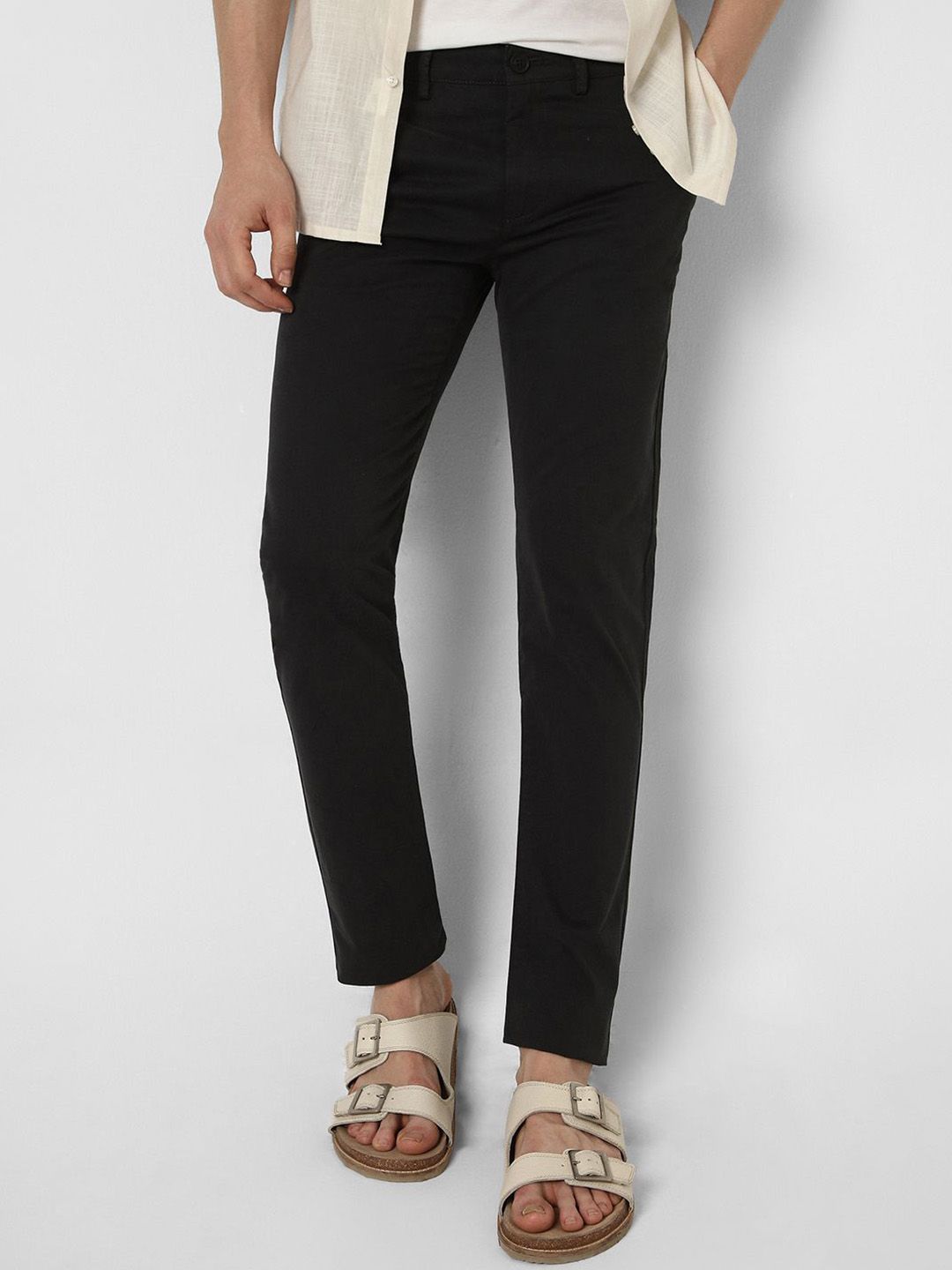 Peter England Casuals Men Slim Fit Mid-Rise Chinos Trousers