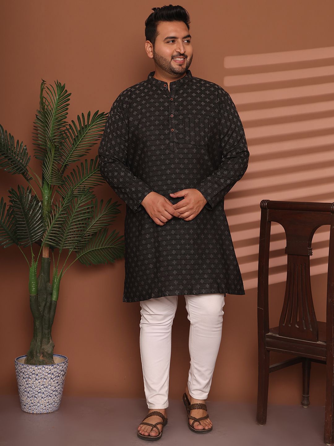 Enchanted Drapes Men Ethnic Motifs Thread Work Kurta