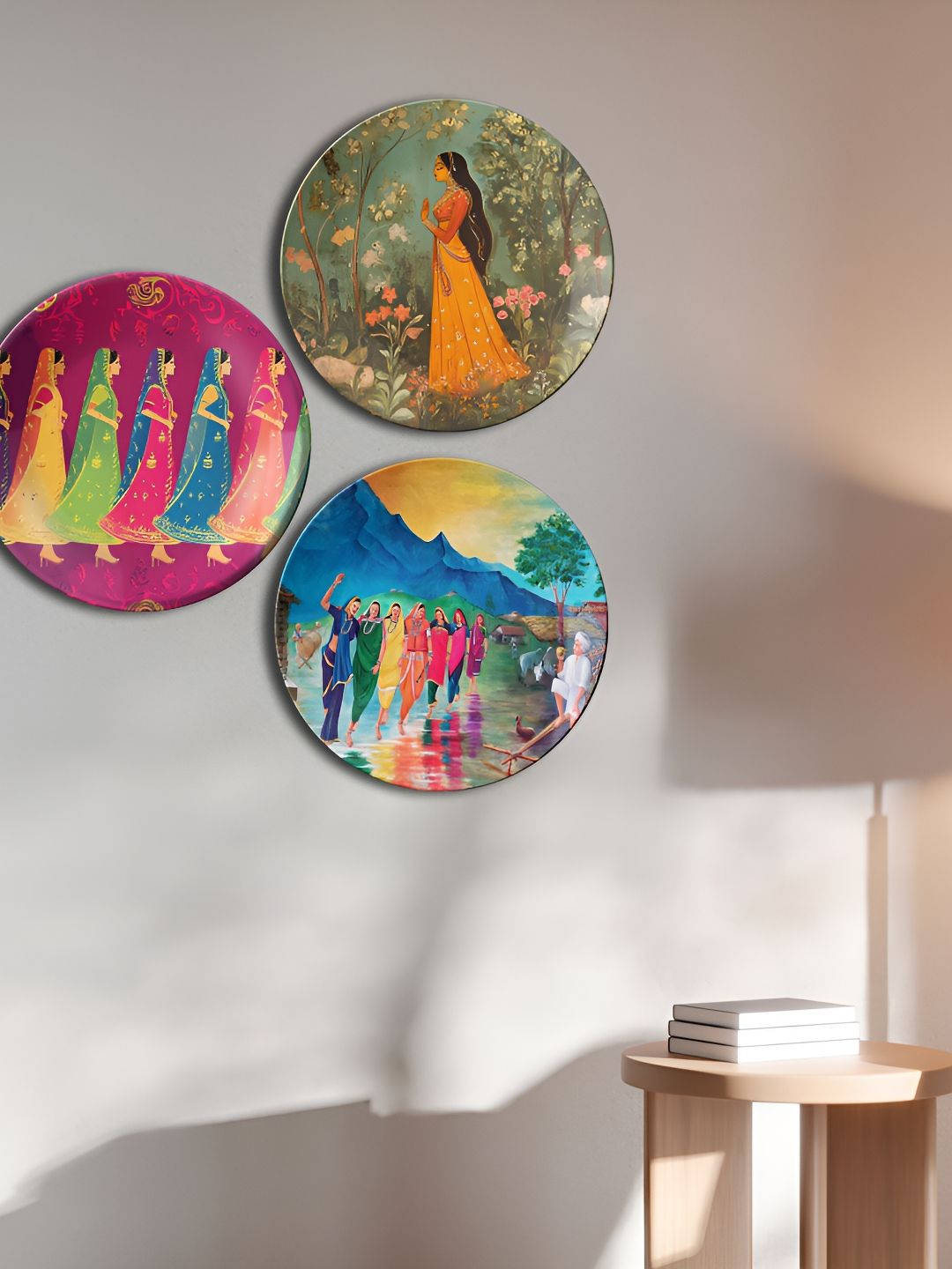 THE QUIRKY HOME Cultural Charm Ceramic Bohemian Glossy Hanging Hall 3Pcs Wall Plates-10In