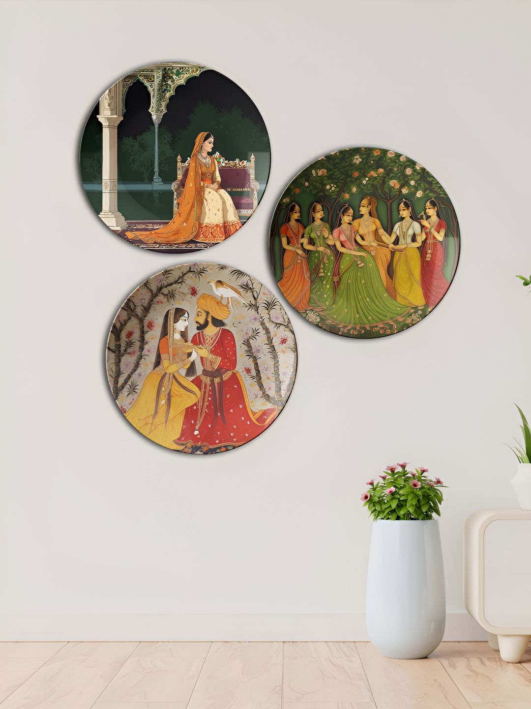 THE QUIRKY HOME Ceramic Bohemian Glossy Hanging Hall 3Pcs Wall Plates-10In