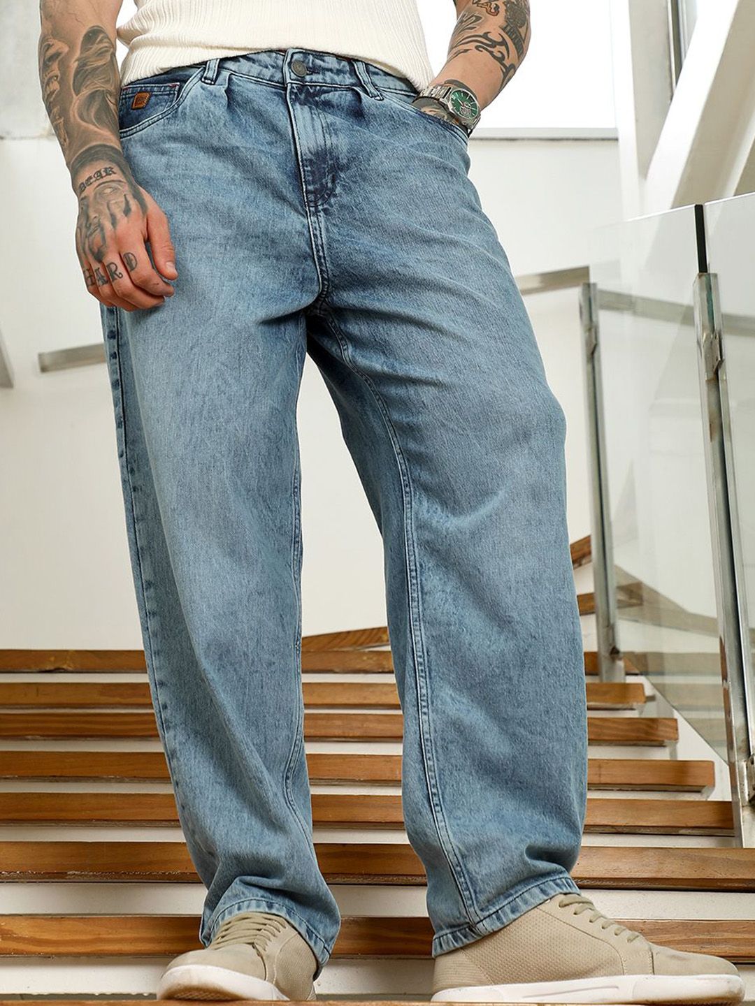 CAHOOT Men Comfort Regular Fit Mid-Rise Light Fade Stretchable Jeans