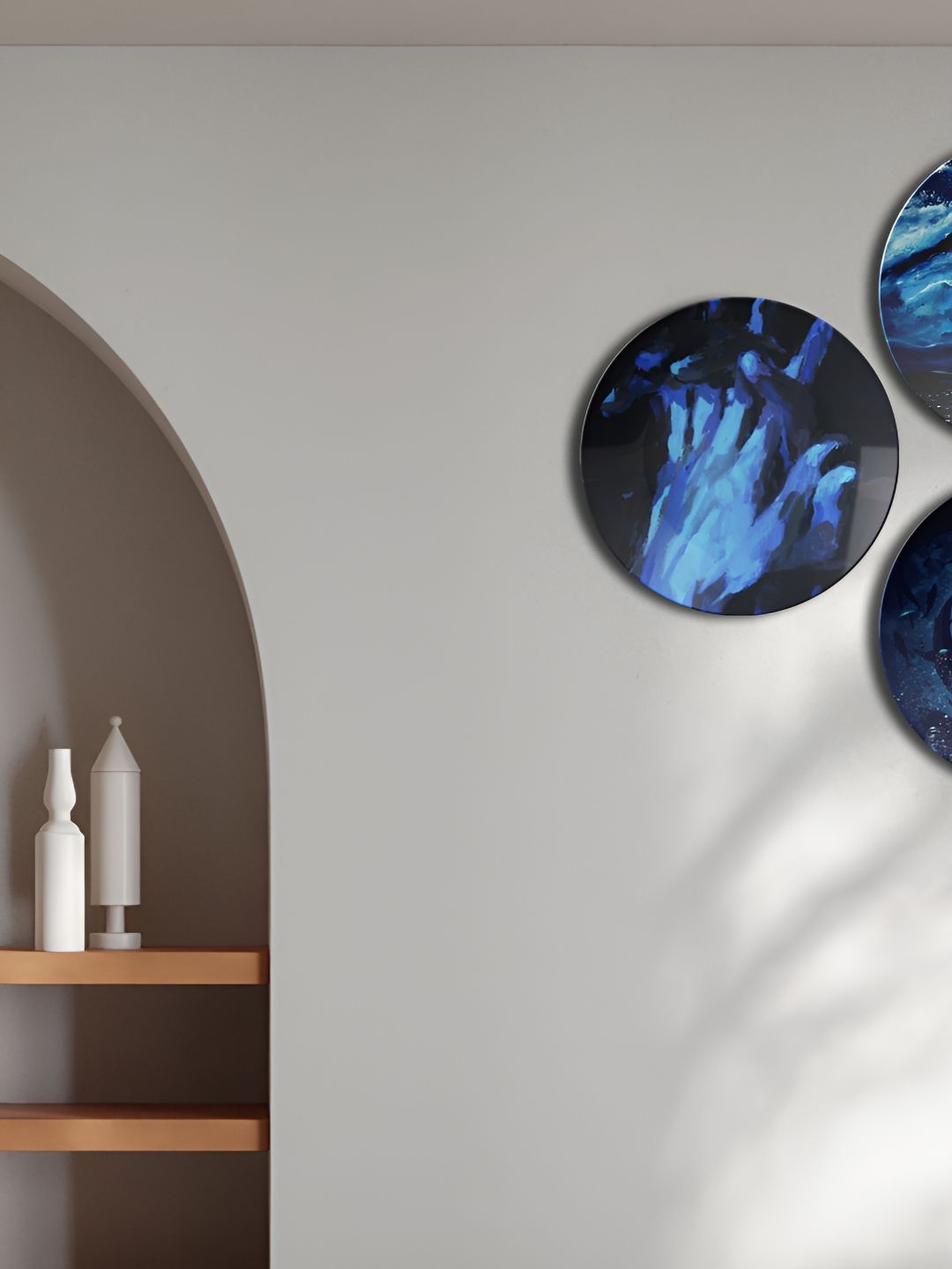 THE QUIRKY HOME High-Quality Crafted Ceramics Glossy Hanging Hall 3Pcs Wall Plates-10In
