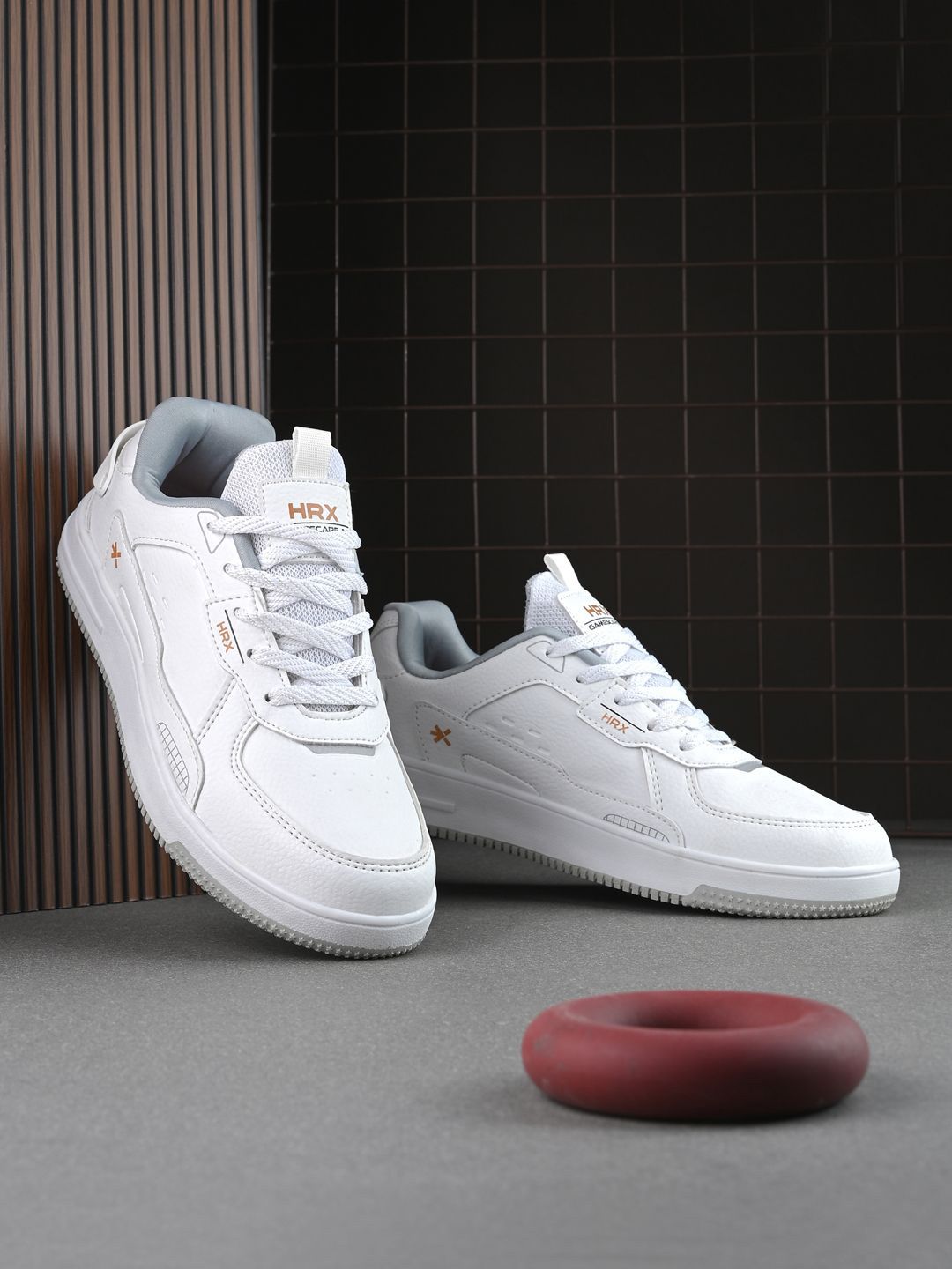 HRX by Hrithik Roshan Women Round Toe Lace-Ups Sneakers