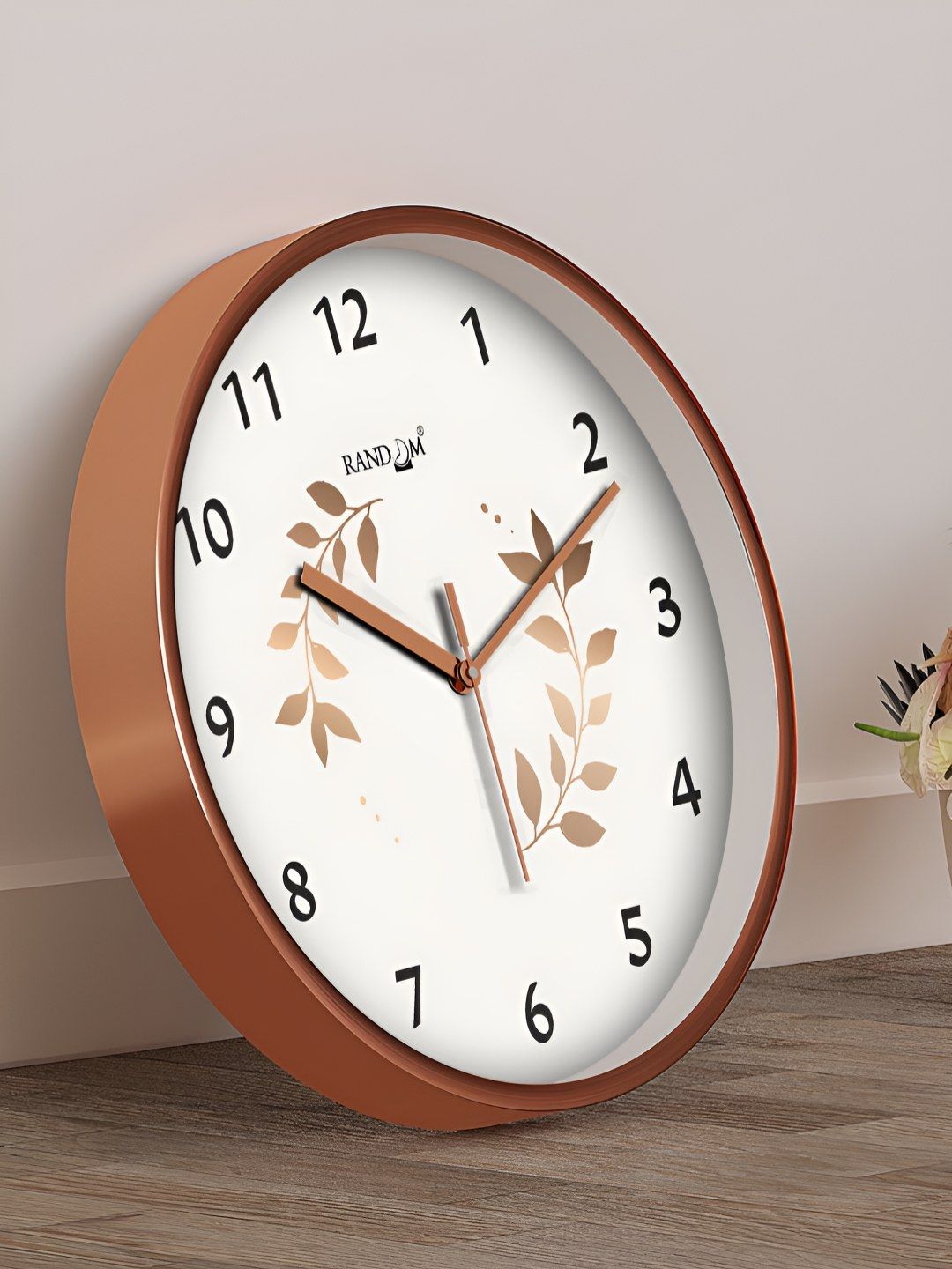 RANDOM RANDOM White & Black Round Printed Wall Clock