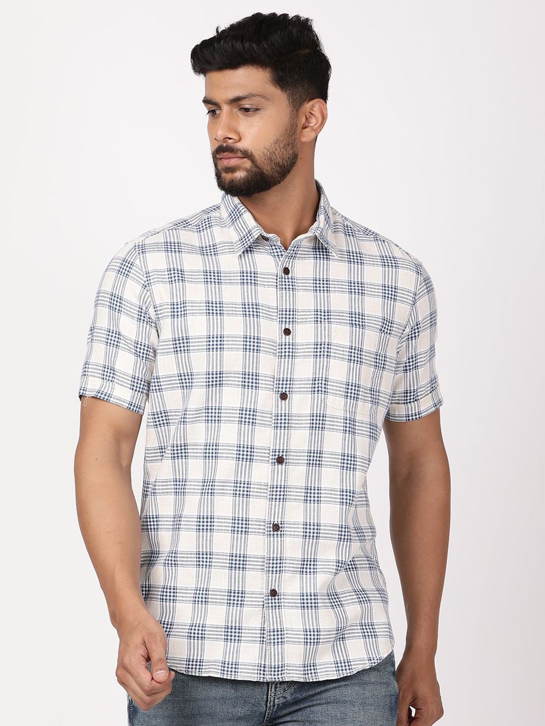 Indian Terrain Indian Terrain Checked Spread Collar Short Sleeves Regular Fit Classic Casual Shirt