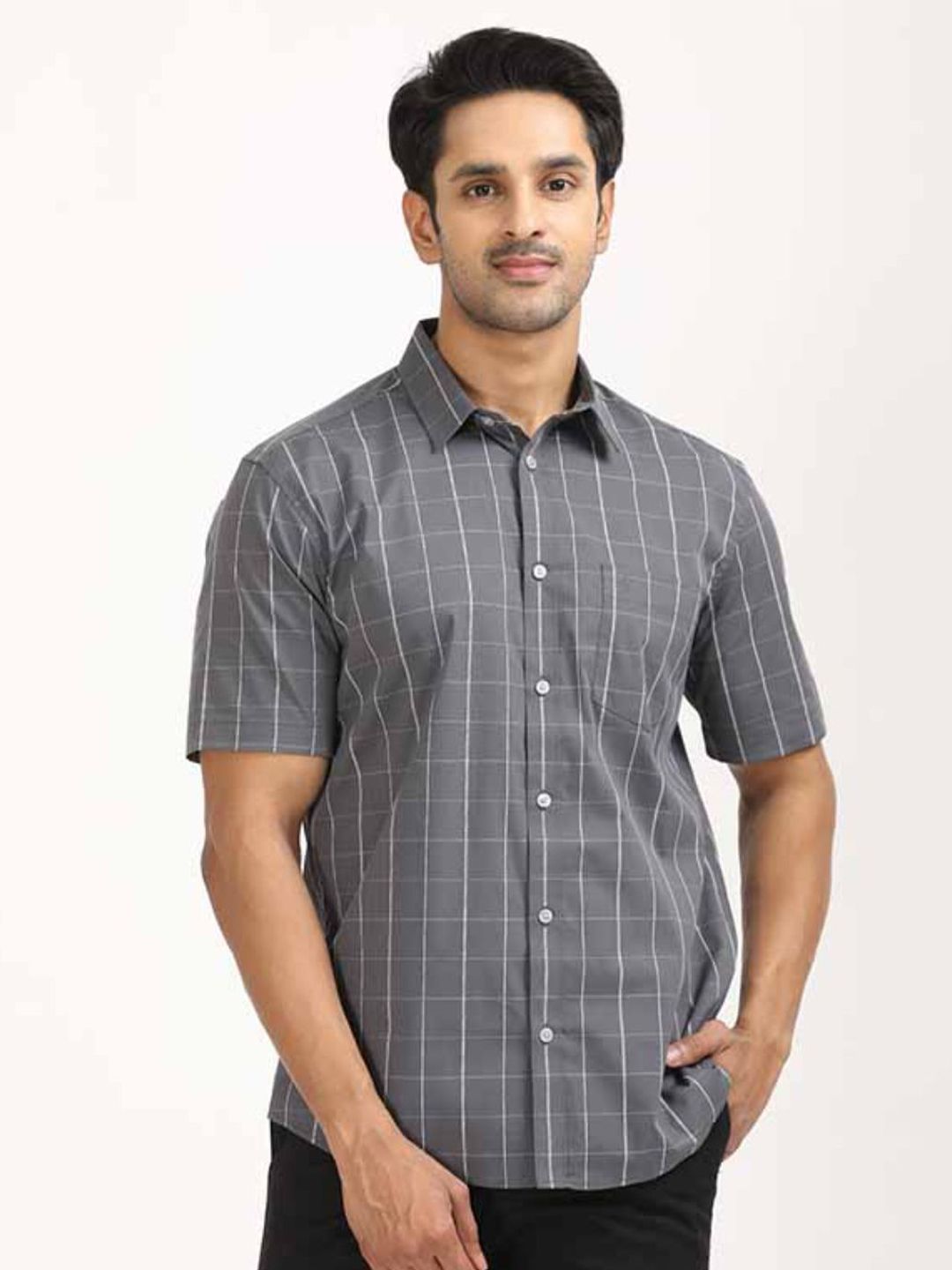 Indian Terrain Men Classic Slim Fit Checked Casual Shirt