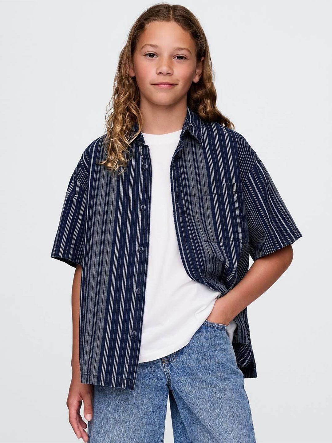 GAP Boys Vertical Striped Spread Collar Pure Cotton Relaxed Fit Shirt