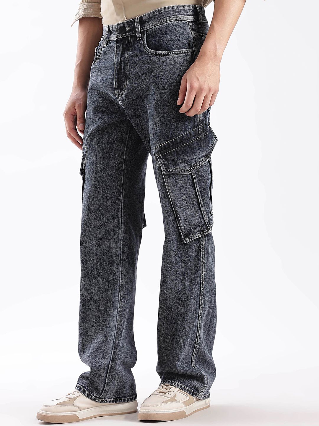 HERE&NOW Men Mid-Rise Mildly Distressed Jeans