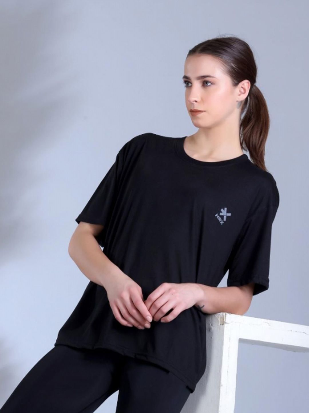 HRX by Hrithik Roshan Brand Logo Round Neck Drop-Shoulder Sleeves Oversized T-shirt