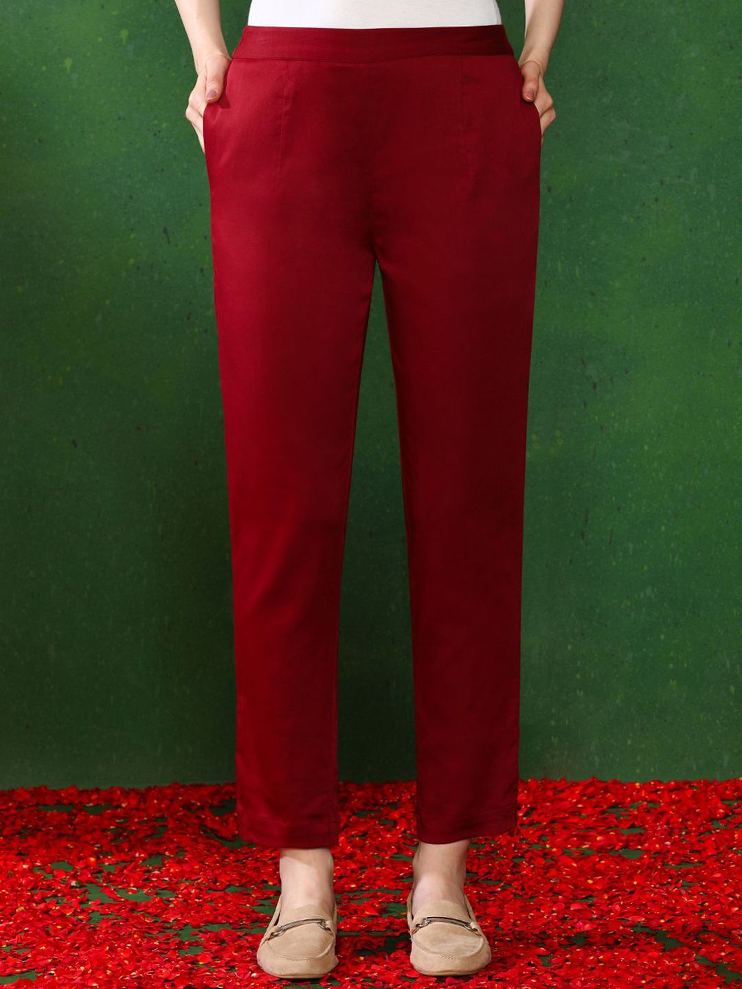 Jaipur Kurti Women Regular Fit Mid-Rise Regular Trousers