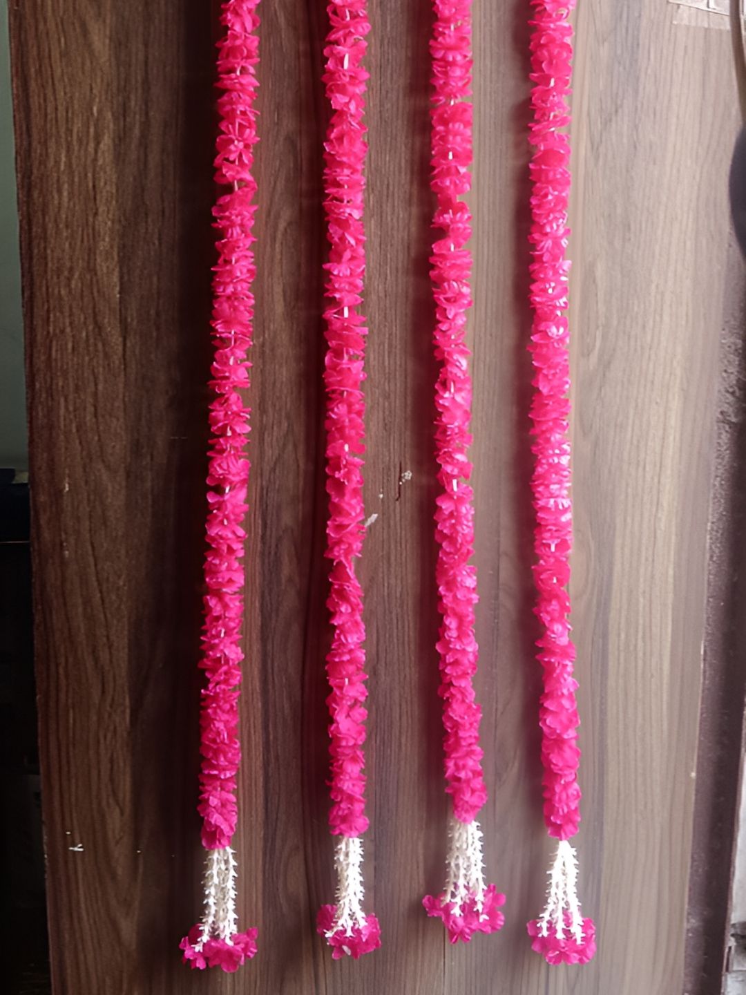 Nutts White & Pink 4 Pieces Paper Gajra Hanging Garlands