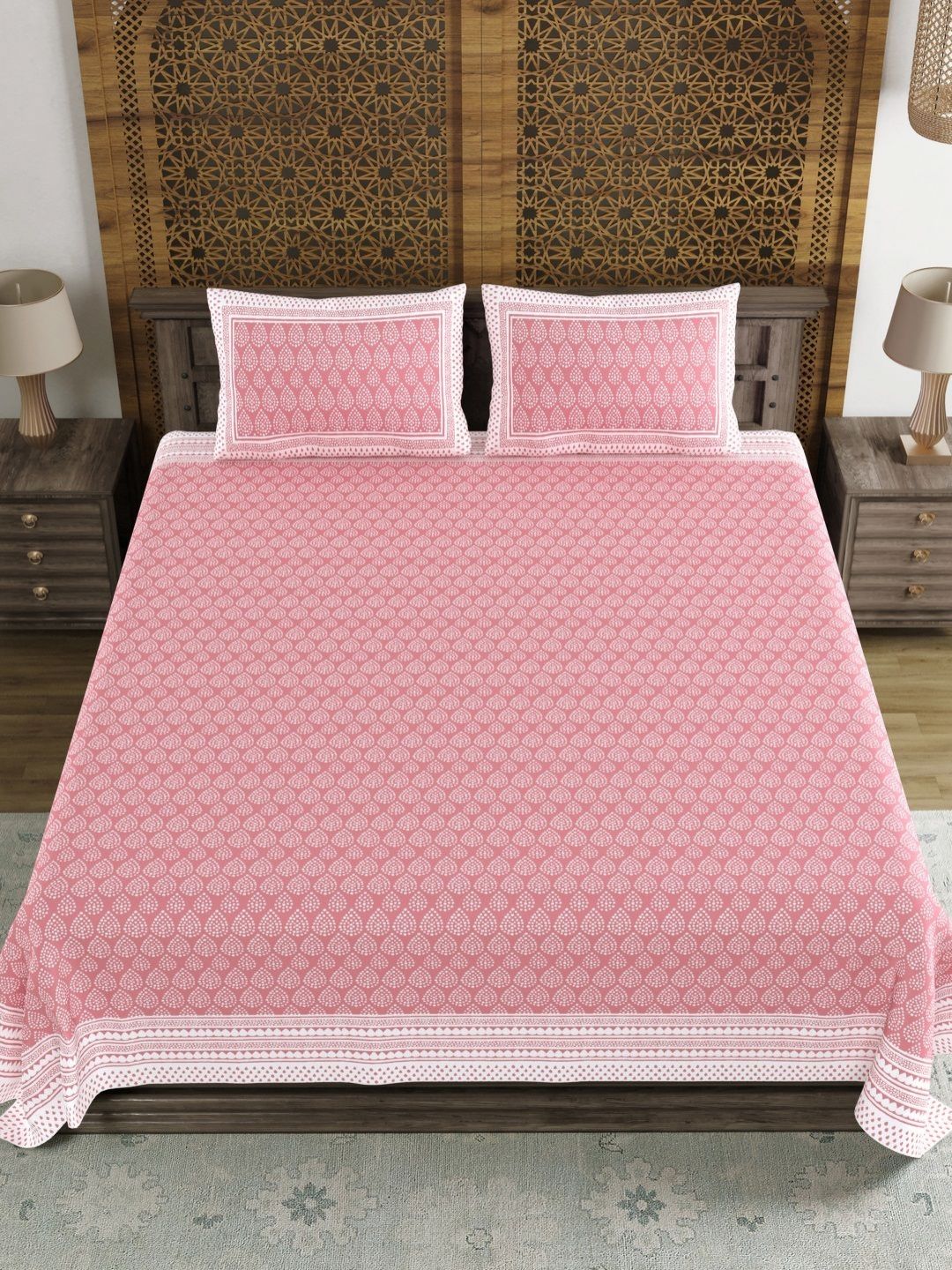 Sangria Pink Printed 210 TC Pure Cotton Super King Bedsheet Set - 2.74 x 2.74 m