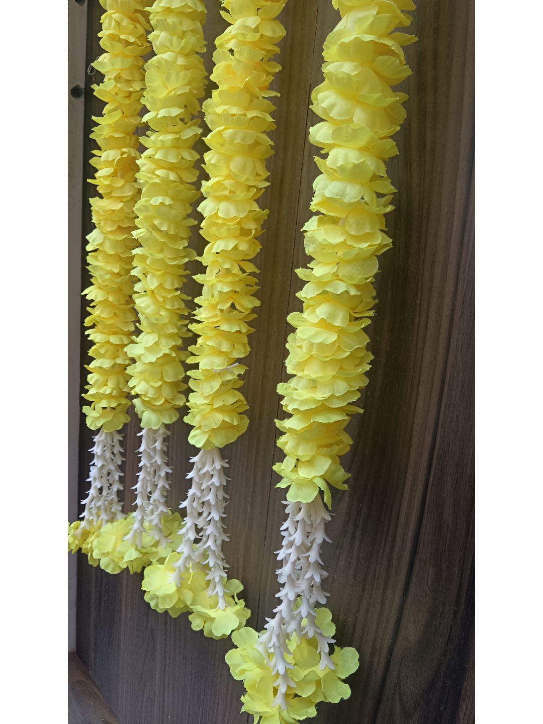 Nutts White & Yellow 4 Pieces Paper Gajra Hanging Garlands