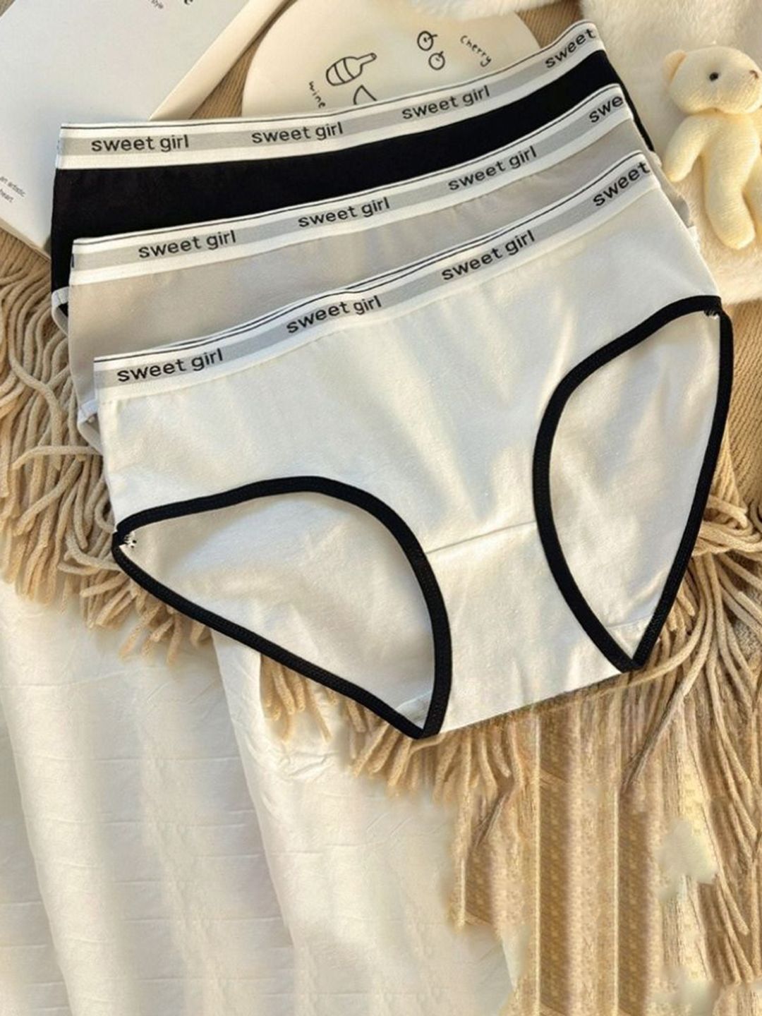 Moda Rapido Pack Of 3 Mid-Rise Hipster Briefs 202_Com of 3_Multi-S