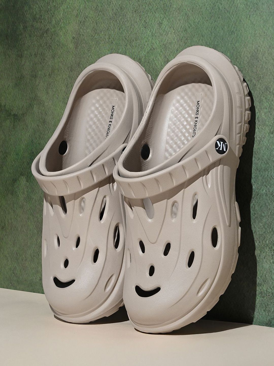 MONKS & KNIGHTS Men Self Design EVA Clogs