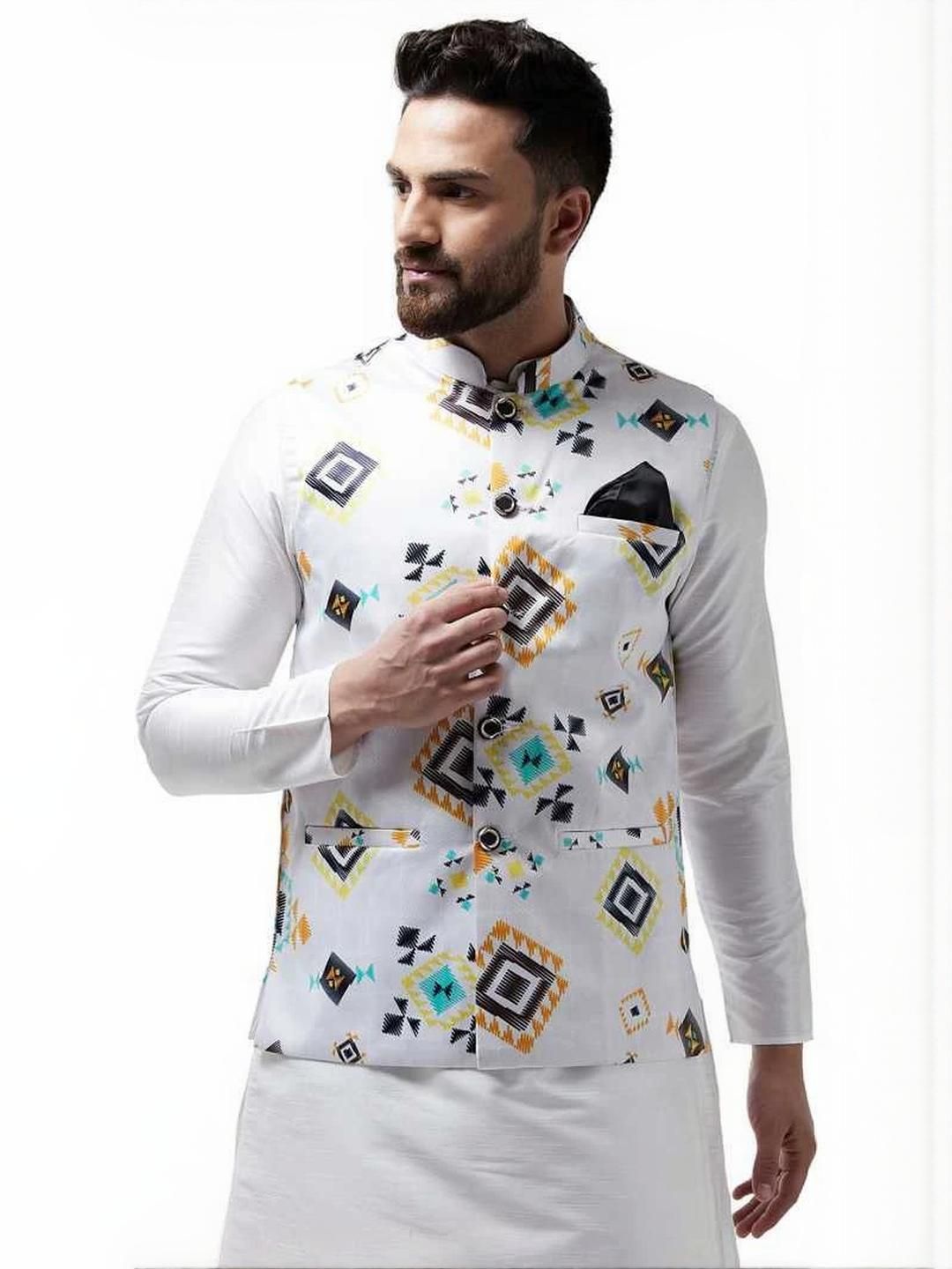B BEN Sleeveless Self Design Men Jacket ()