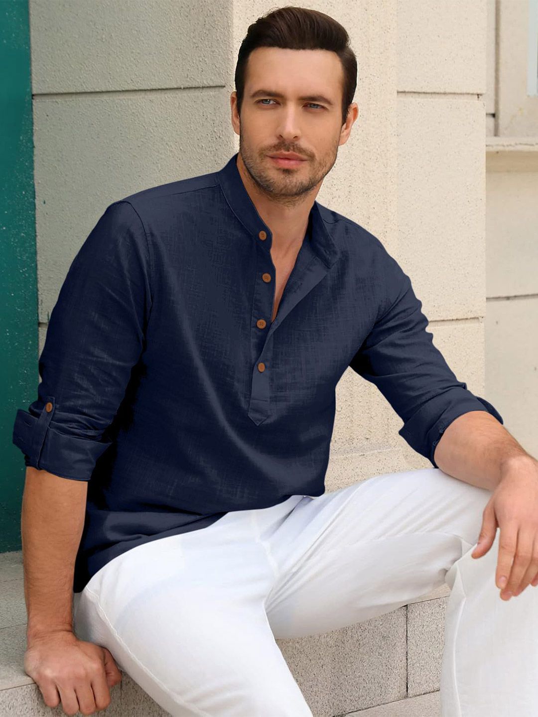 Zombom Men Band Collar Straight Short Kurta