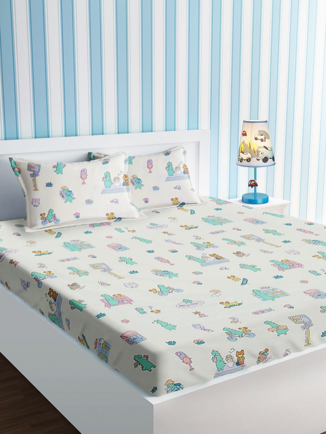 URBAN DREAM Kids White & Blue Graphic Cotton 210 TC Double Queen Bedsheet Set-2.3m x 2.54m