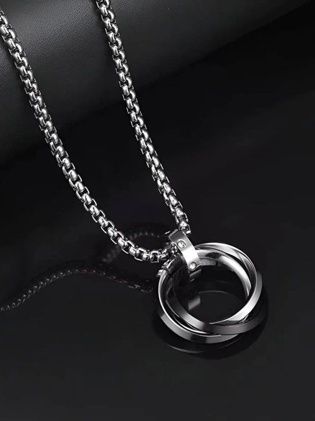 The Roadster Lifestyle Co. Men Rhodium-Plated Circular Shaped Pendant