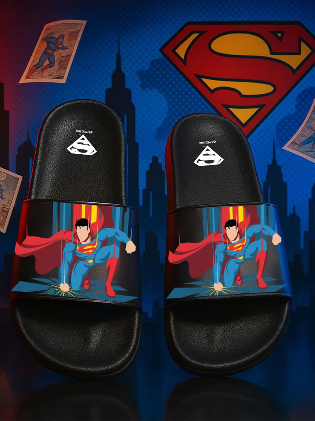 Svaar Men Superman Printed Anti-Slip Sliders