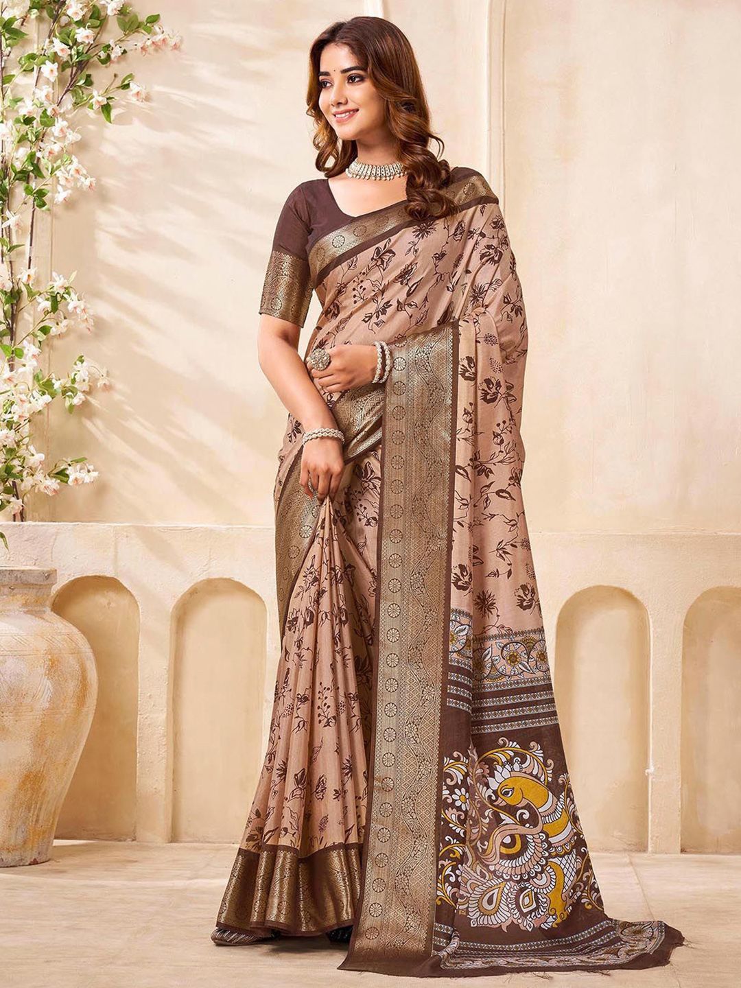 Mitera Floral Printed Zari Saree With Unstiched Blouse Piece
