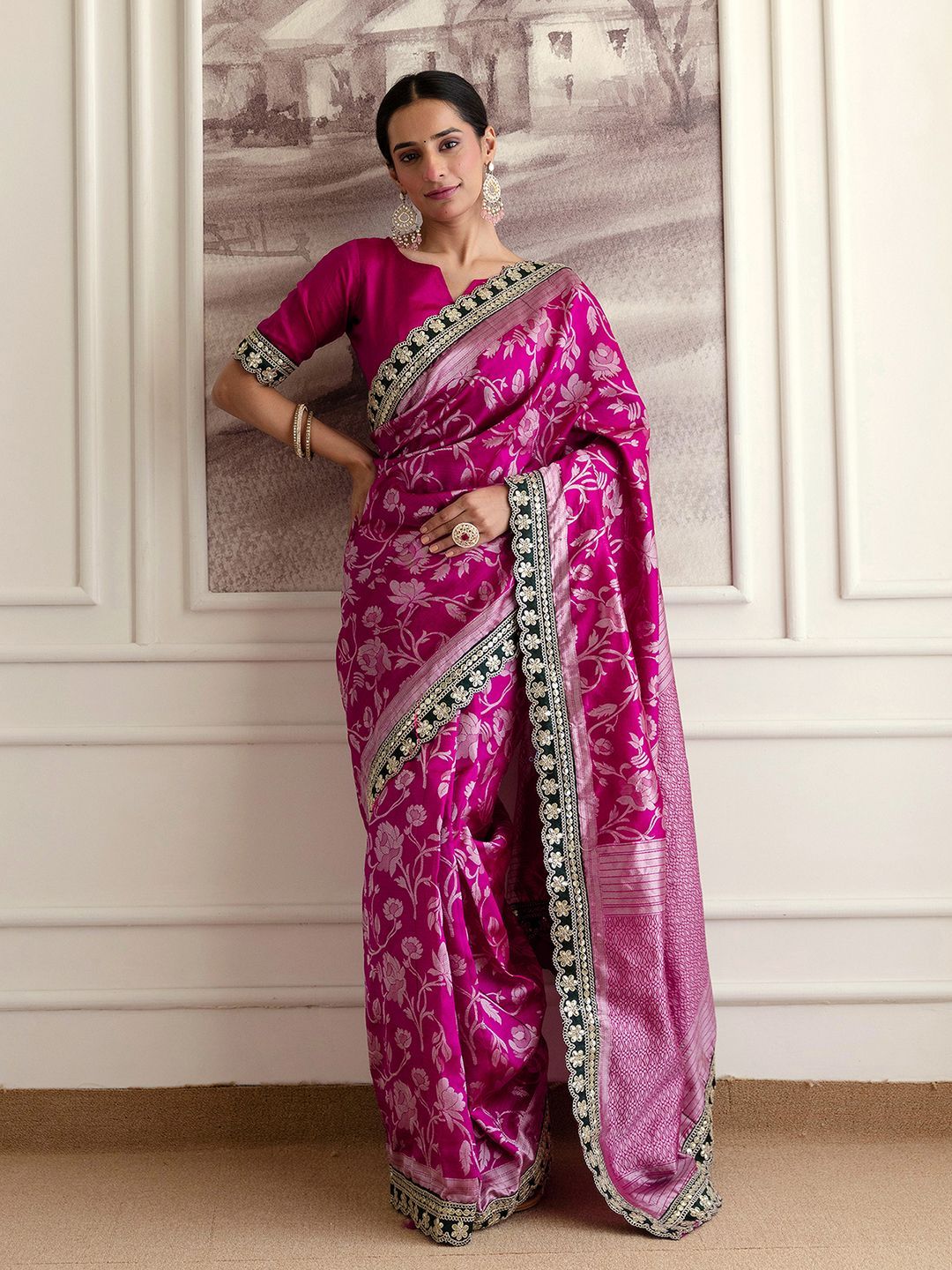 Satrani Floral Woven Design Sequinned Embellished Saree