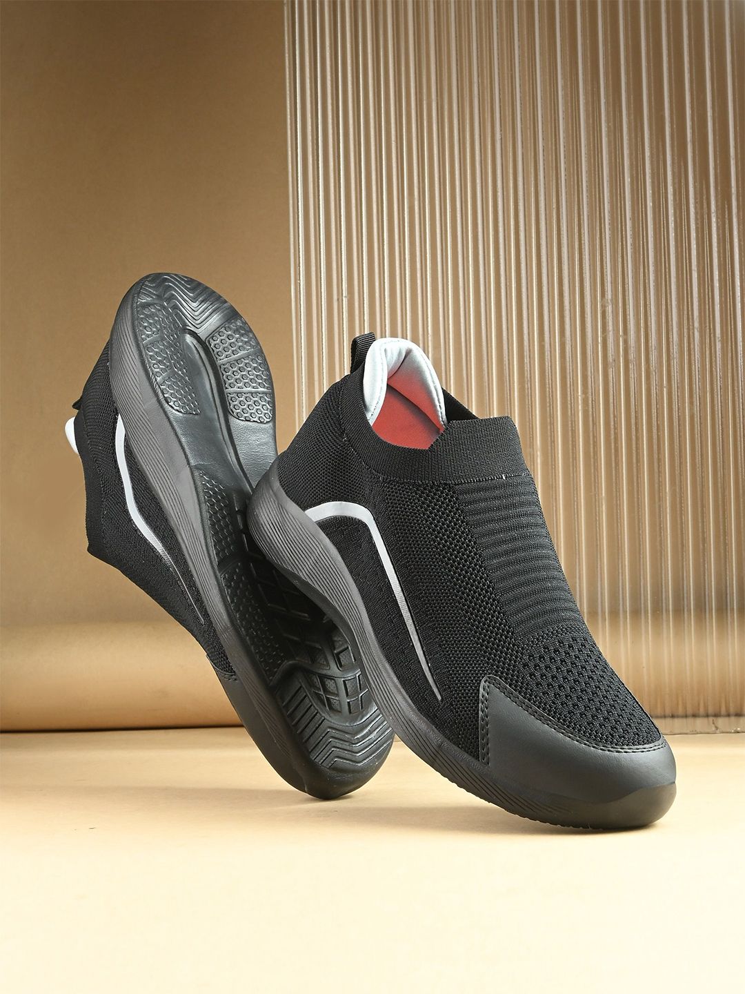 Killer Men Textured Lace-Ups Running Shoes