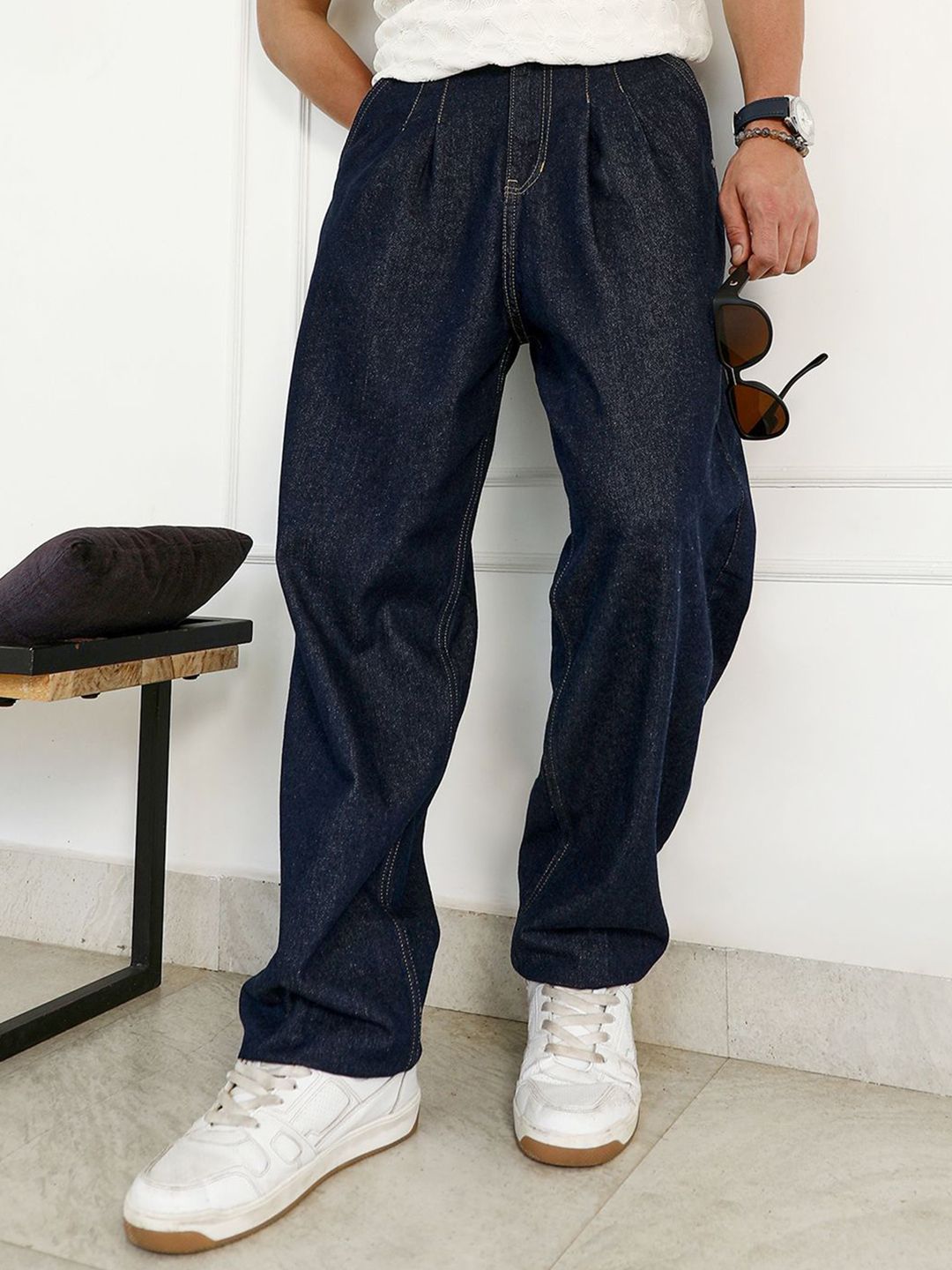 CAHOOT Men Comfort Relaxed Fit Mid-Rise Pleated Stretchable Jeans
