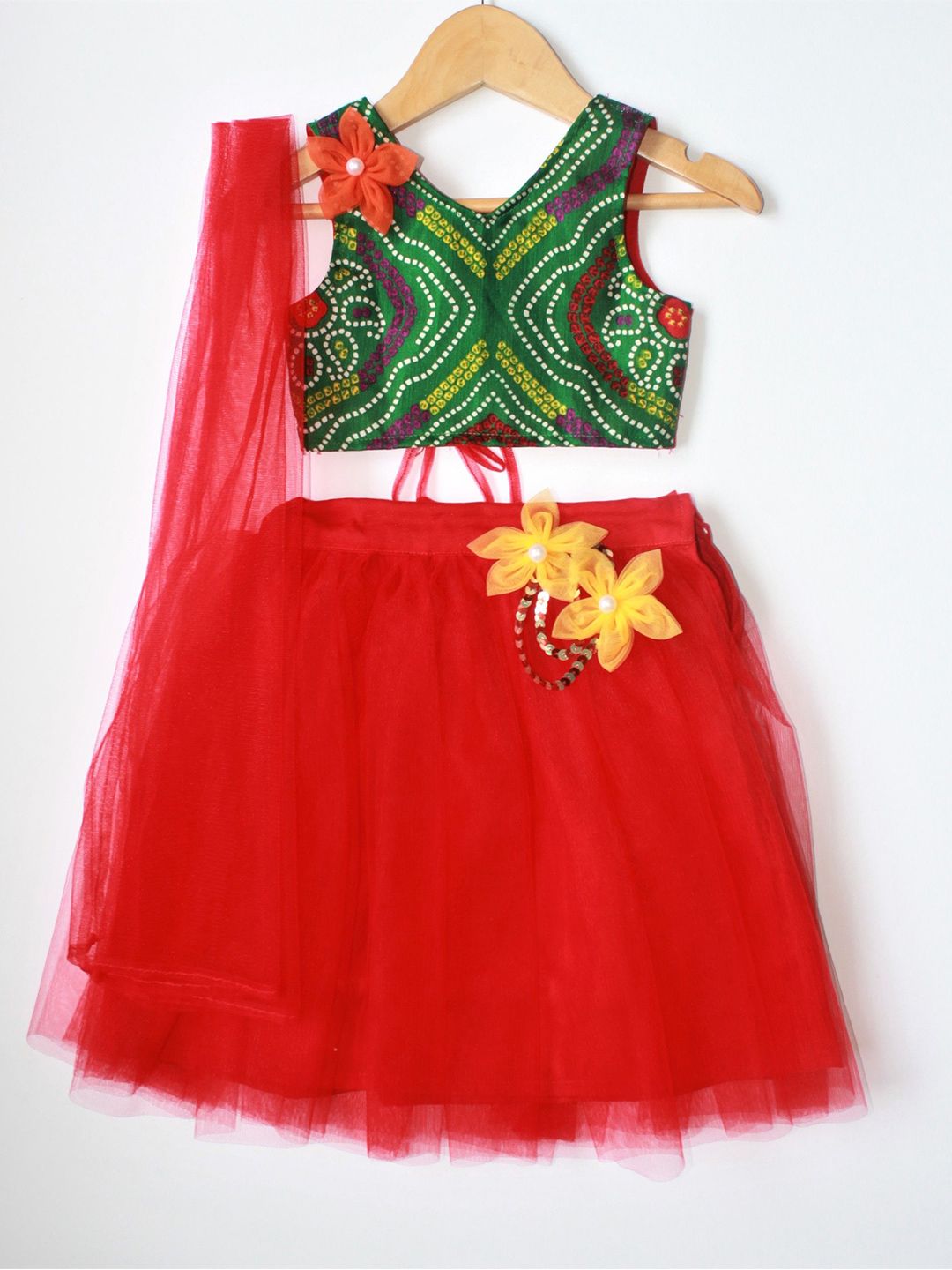 MANY FROCKS & Girls Bandhani Printed Ready To Wear Lehenga Blouse With Dupatta