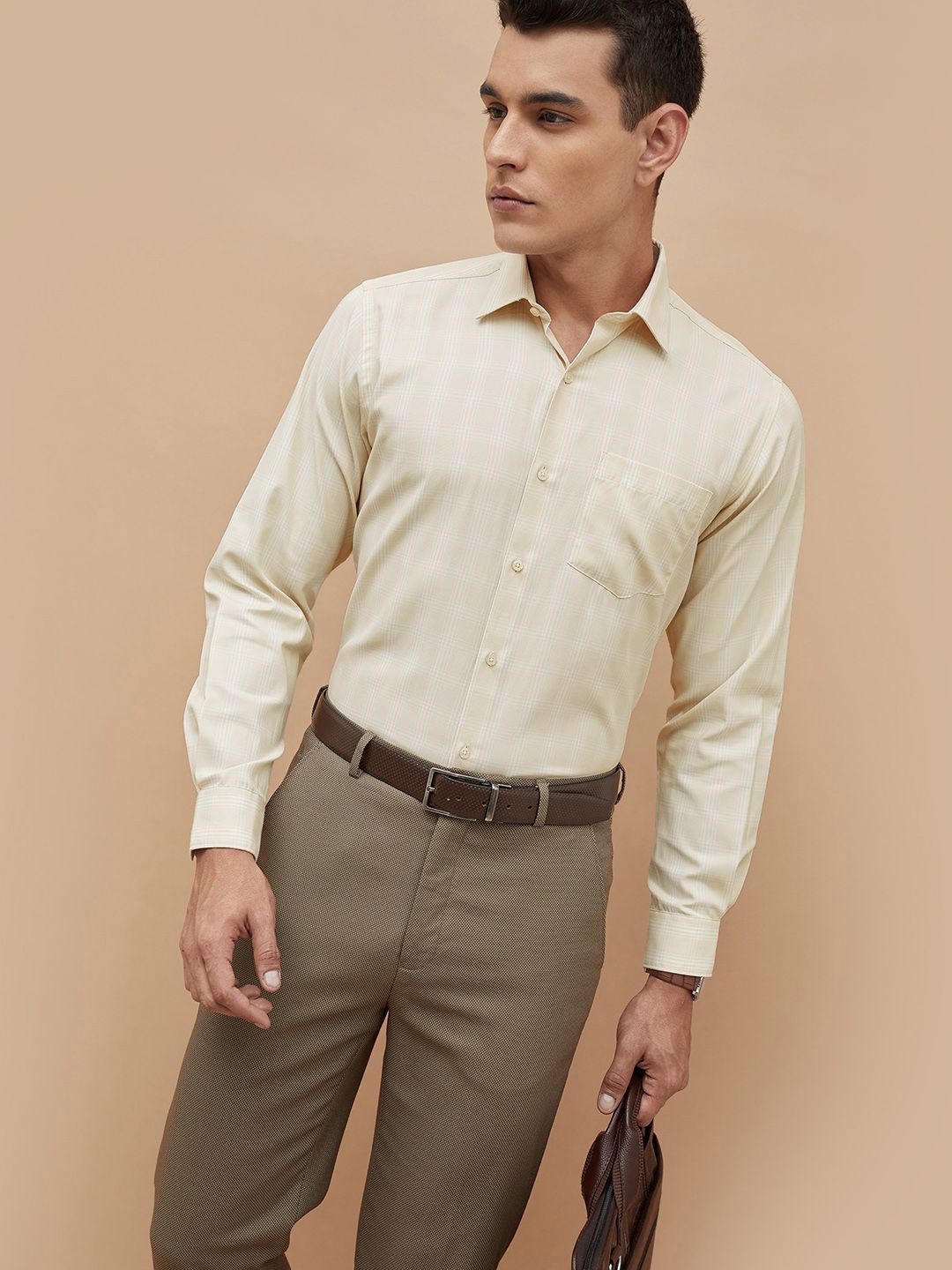 CODE by Lifestyle Men Checked Spread Collar Cotton Formal Shirt