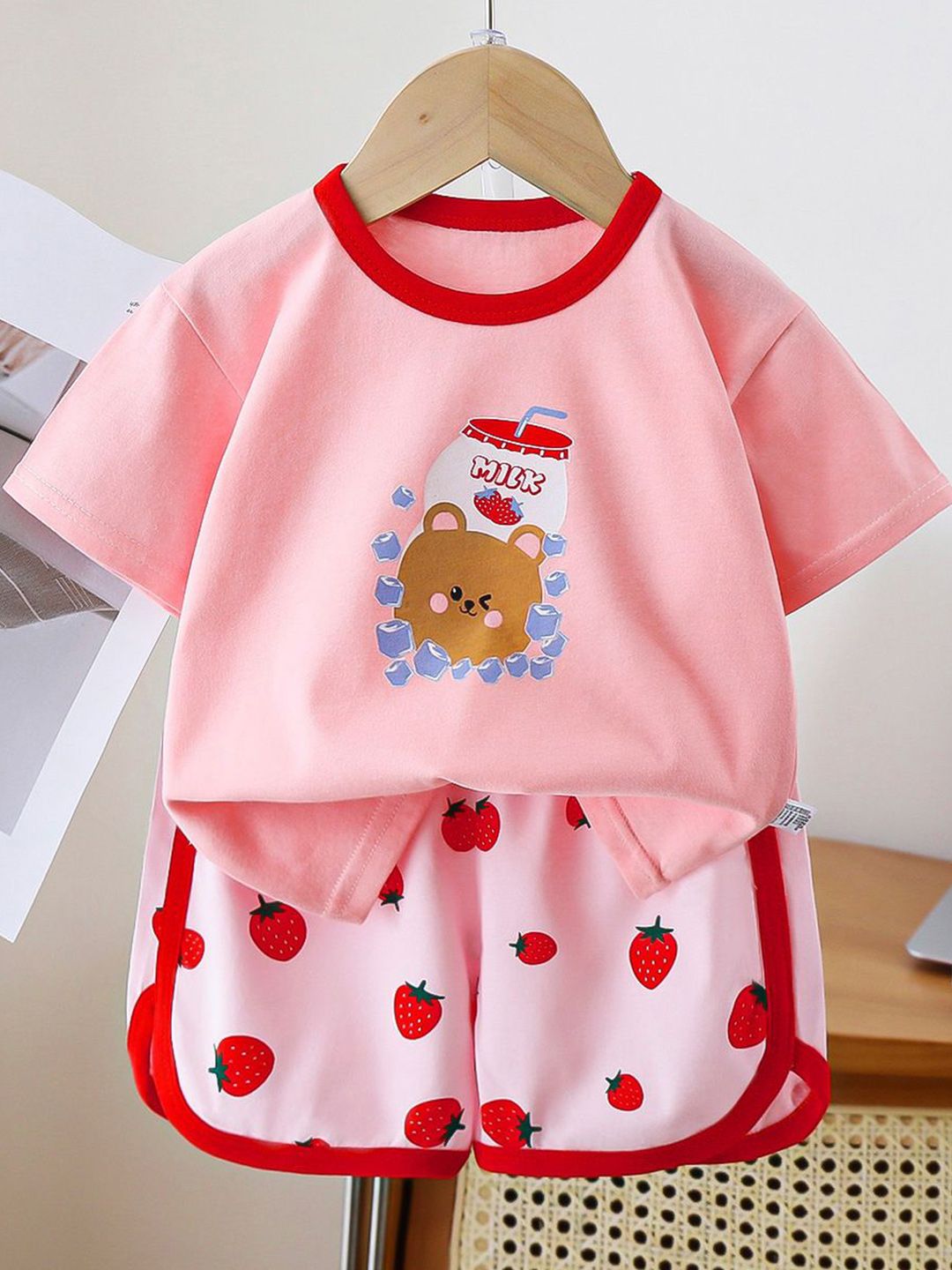 StyleCast x Revolte Girls Printed T-shirt with Shorts