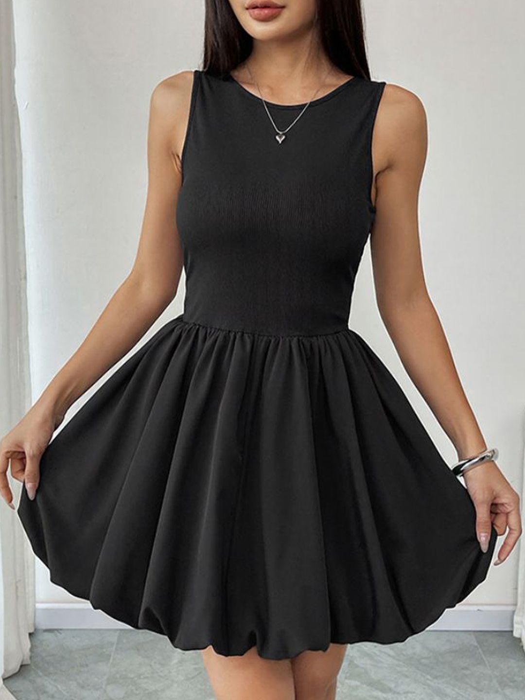 StyleCast StyleCast Women Round Neck Balloon Dress