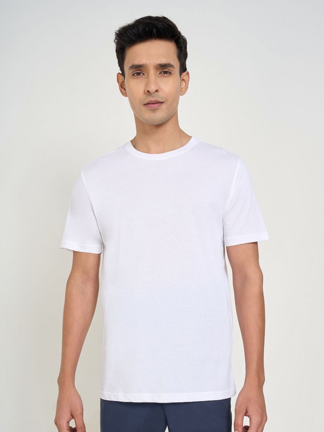 Peregrine by Pantaloons Men Solid Round Neck Pure Cotton T-shirt