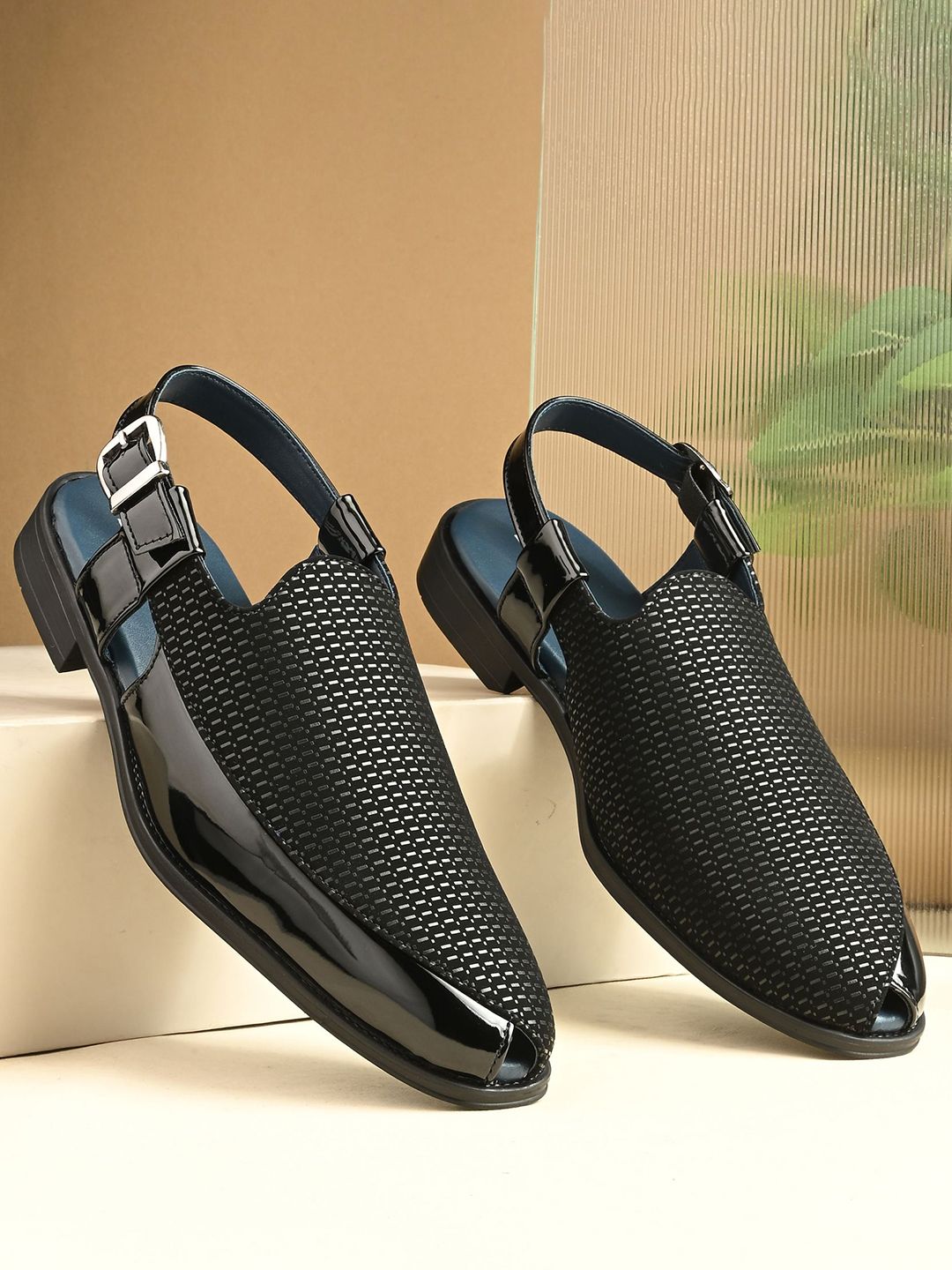 BUSKINS Men Shoe-Style Sandals