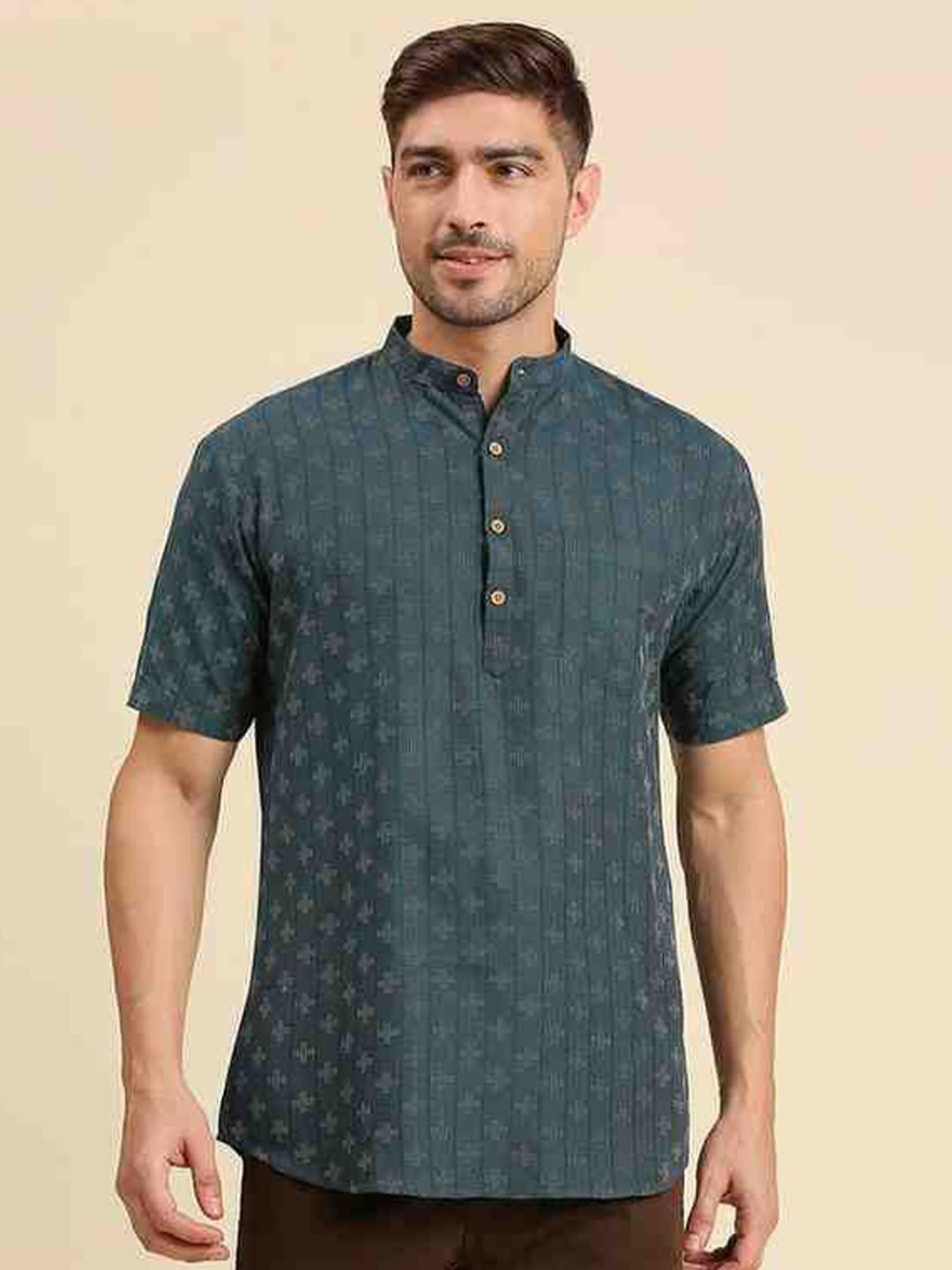RAJUBHAI HARGOVINDAS Geometric Printed Band Collar Pure Cotton Straight Short Kurta