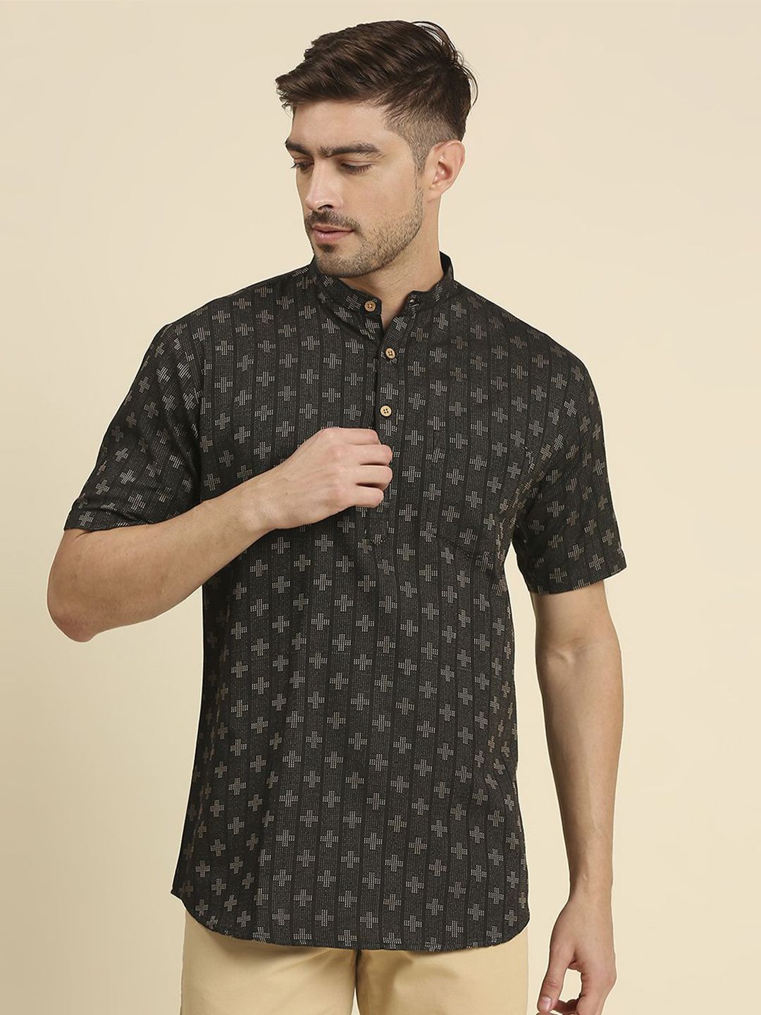 RAJUBHAI HARGOVINDAS Woven Design Band Collar Pure Cotton Kurta
