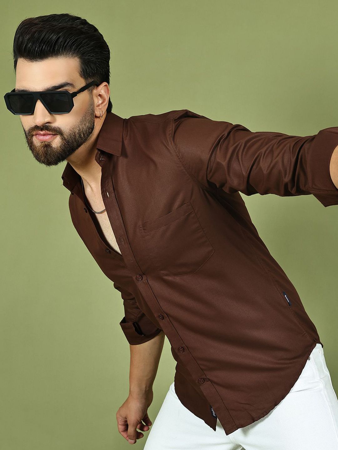 The Roadster Lifestyle Co. Classic Spread Collar Casual Shirt