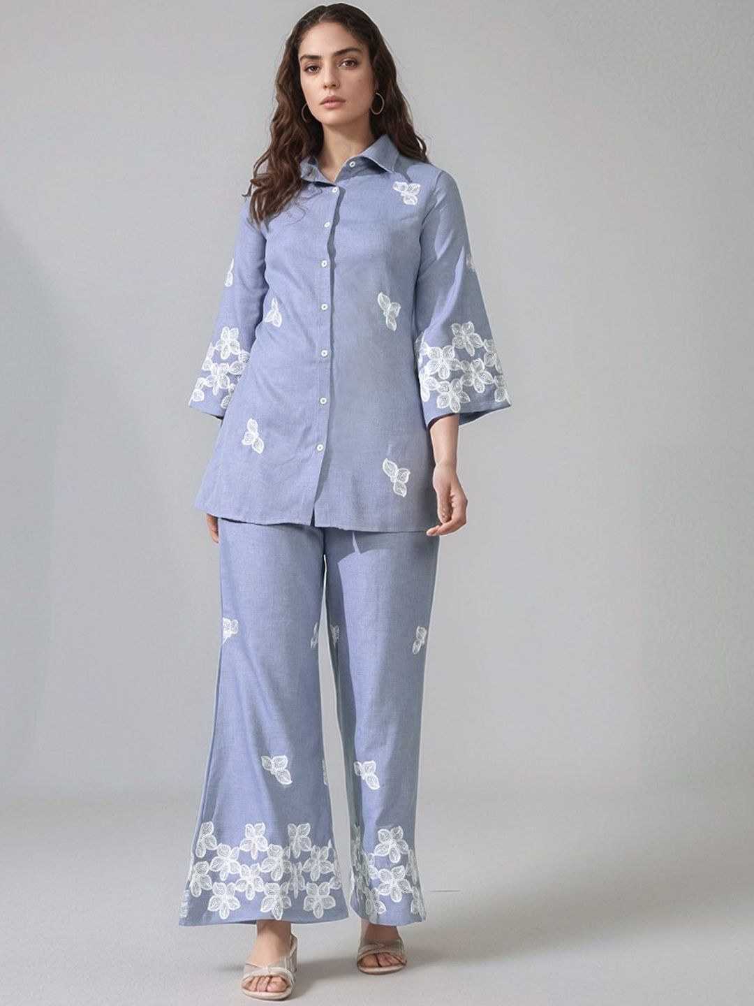 Sangria Sangria Embroidered Shirt Collar Neck Tunic With Trouser Co-Ords