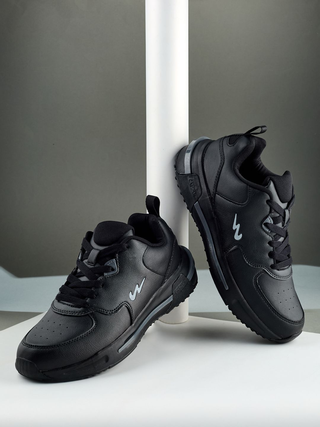 Campus Men OG-29 Solid Lace-Up Mid-Top Sneakers