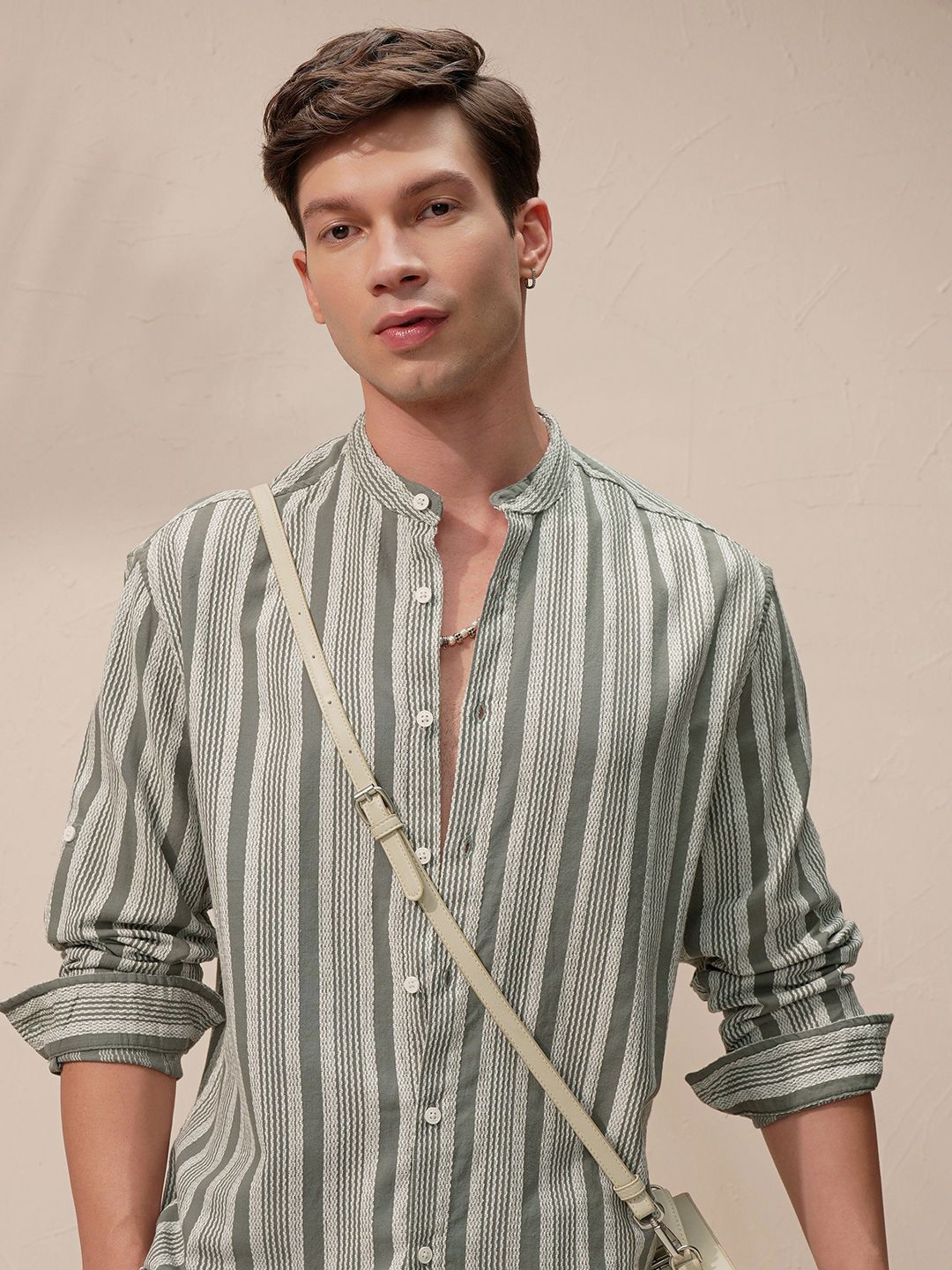 HIGHLANDER Striped Mandarin Collar Long Sleeves Relaxed Fit Casual Shirt