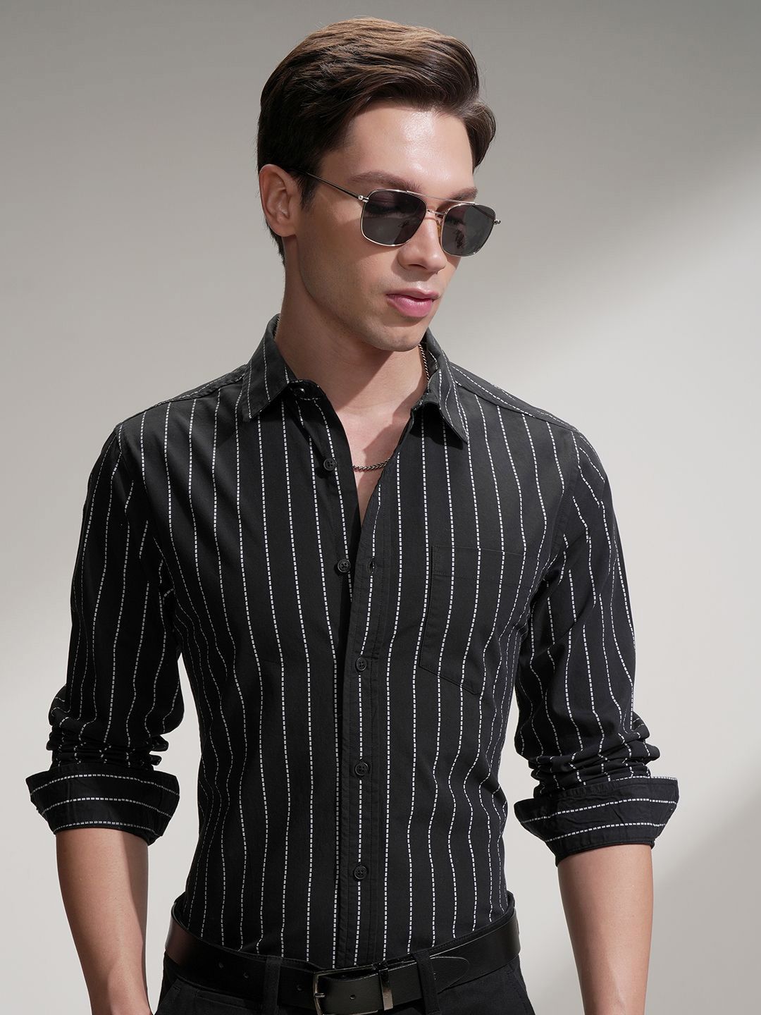 HIGHLANDER HIGHLANDER Vertical Striped Spread Collar Long Sleeves Cotton Casual Shirt