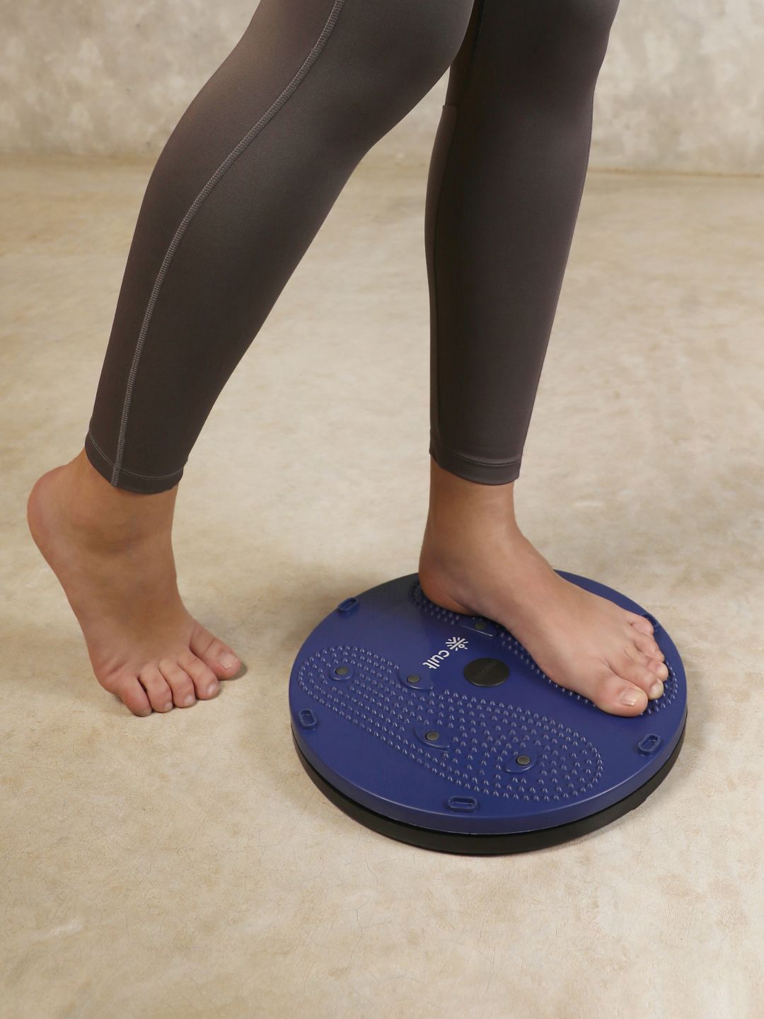CULT Tummy Twister Ab Exerciser