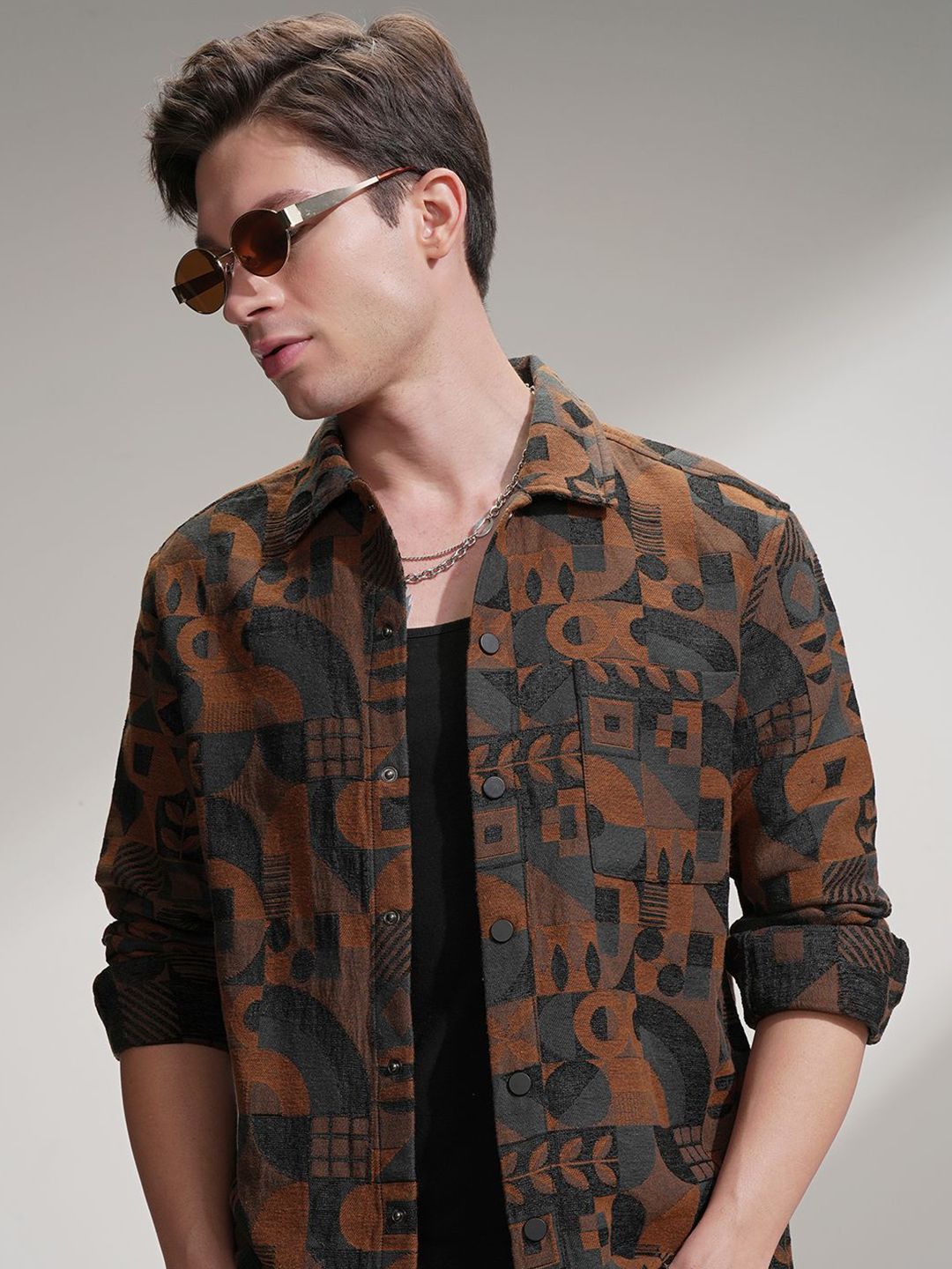 HIGHLANDER Abstract Spread Collar Long Sleeves Relaxed Fit Casual Shirt