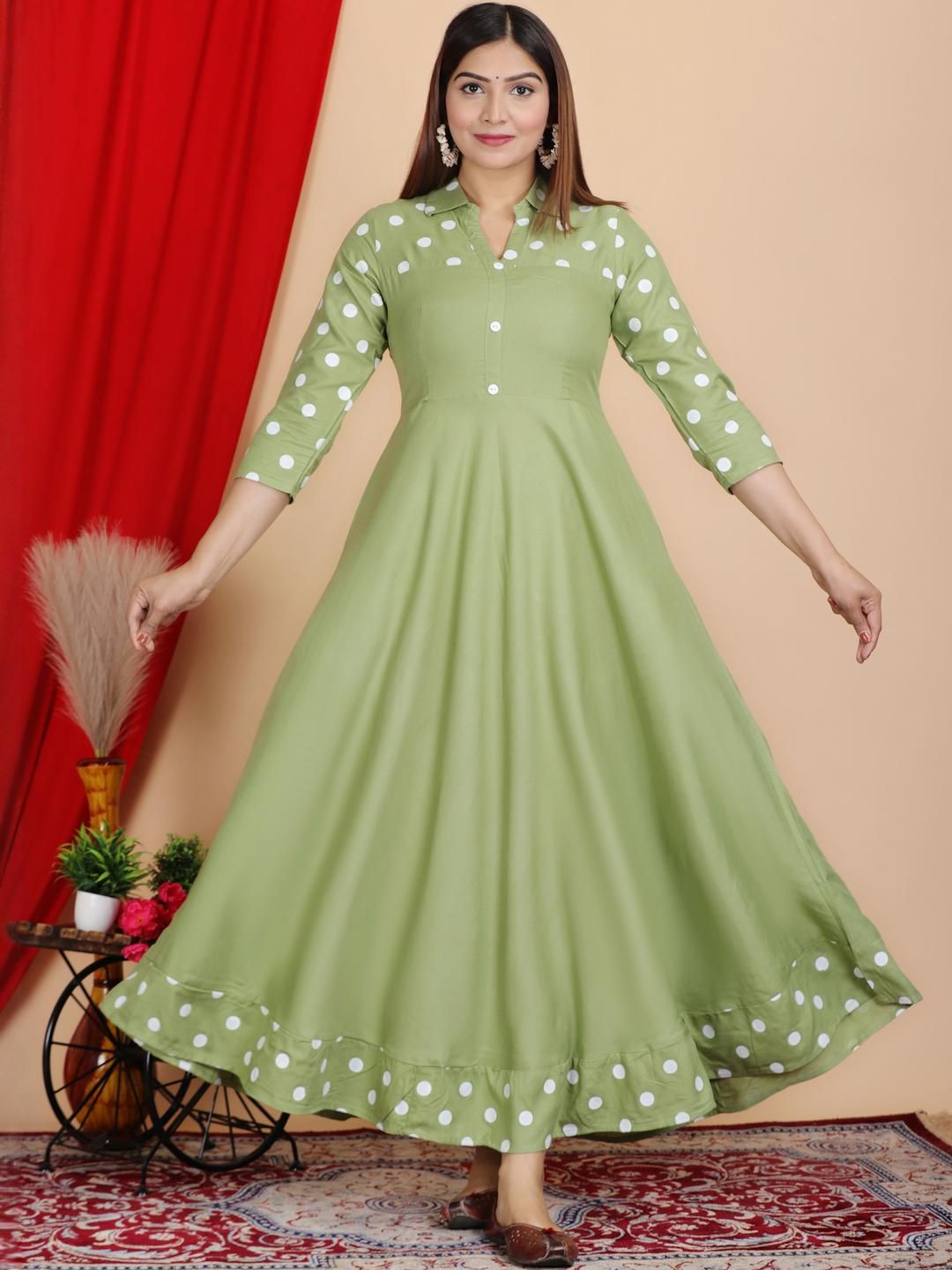 DARGU Women Floral Printed Cowl Neck Floral Anarkali Kurta