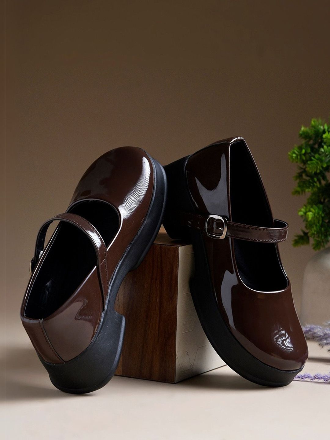 Froh Feet Women Block Mary Janes